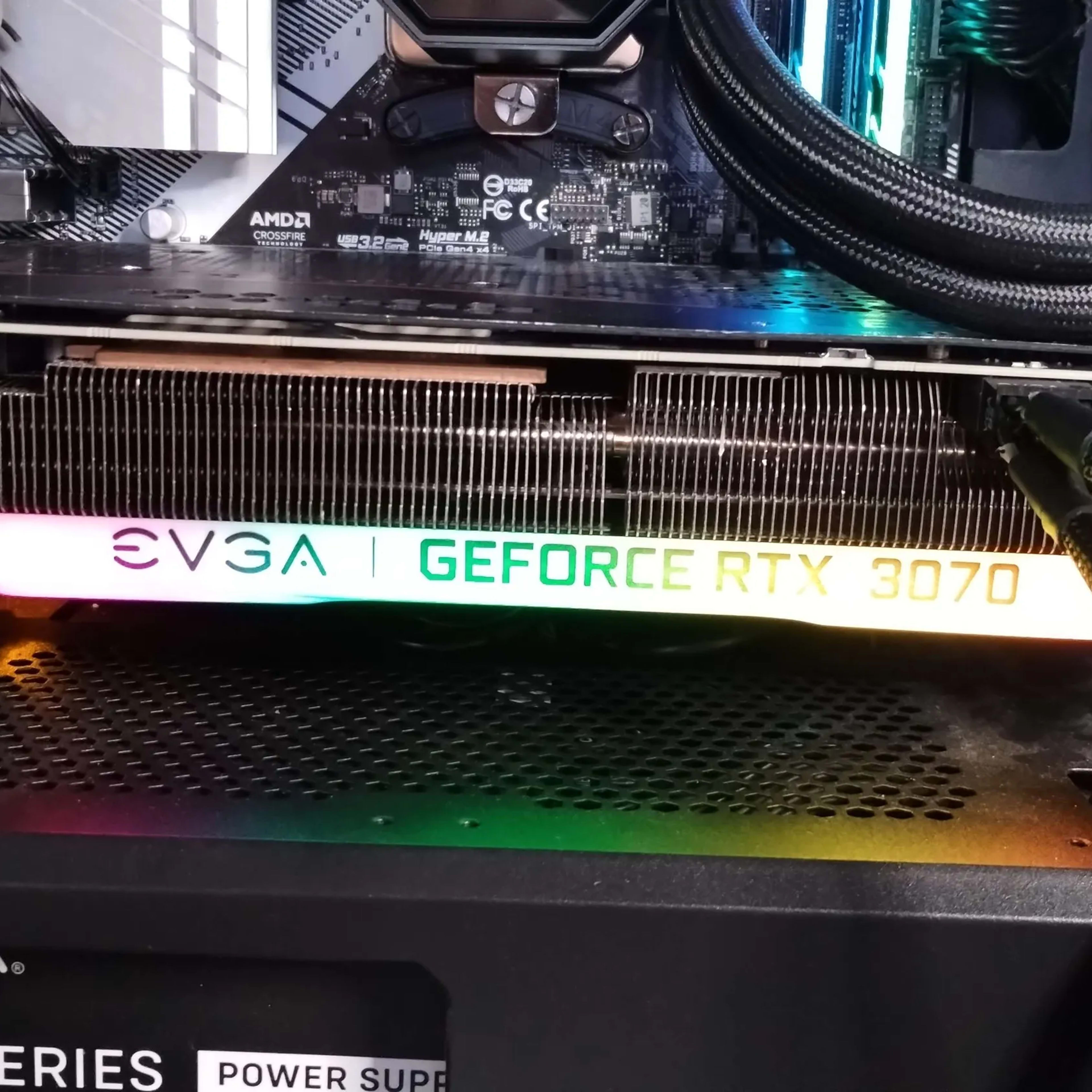 Artifacting GeForce RTX3070 with green lines