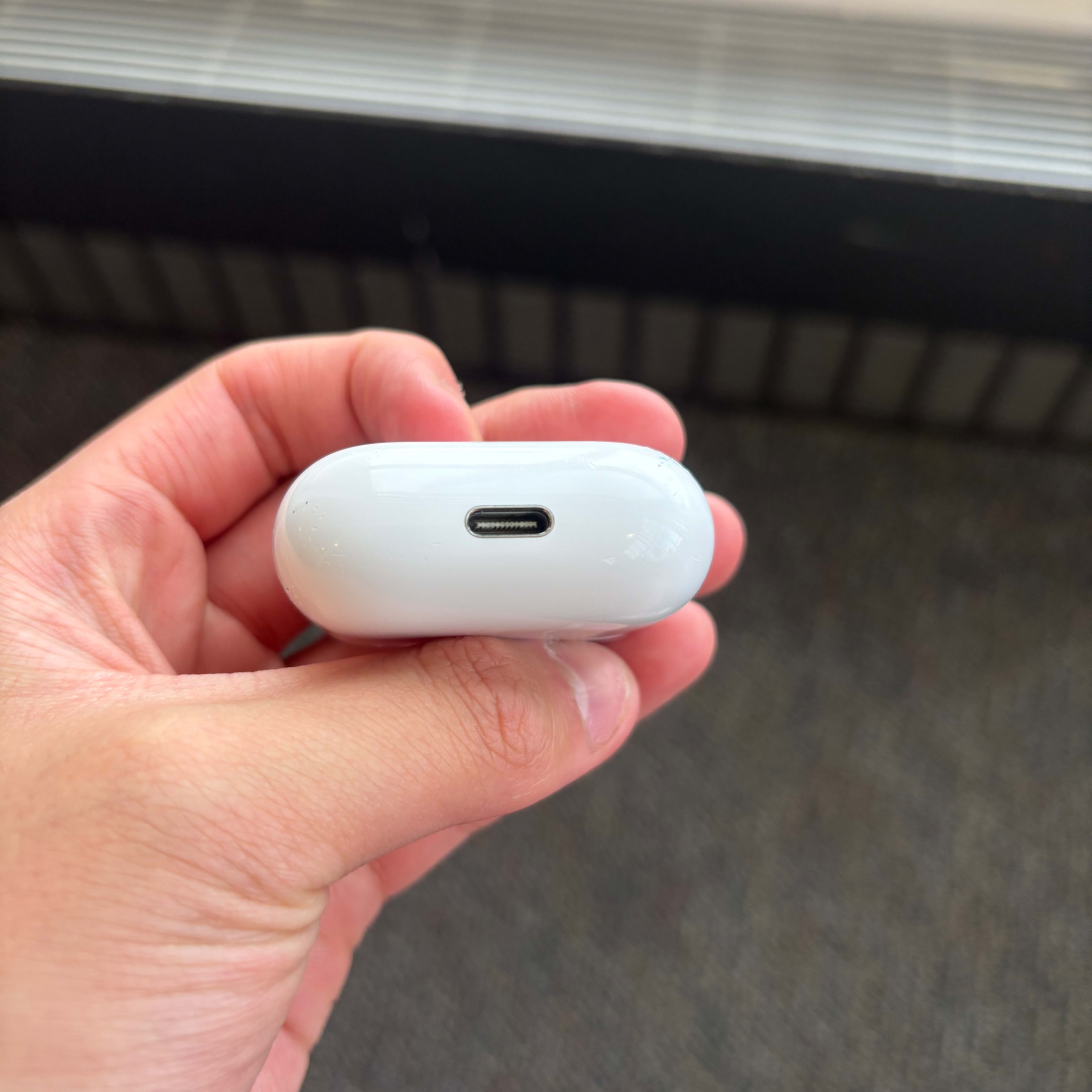 Apple AirPods 4 Non-ANC | Jawa Apple AirPods 4 Non-ANC | Jawa