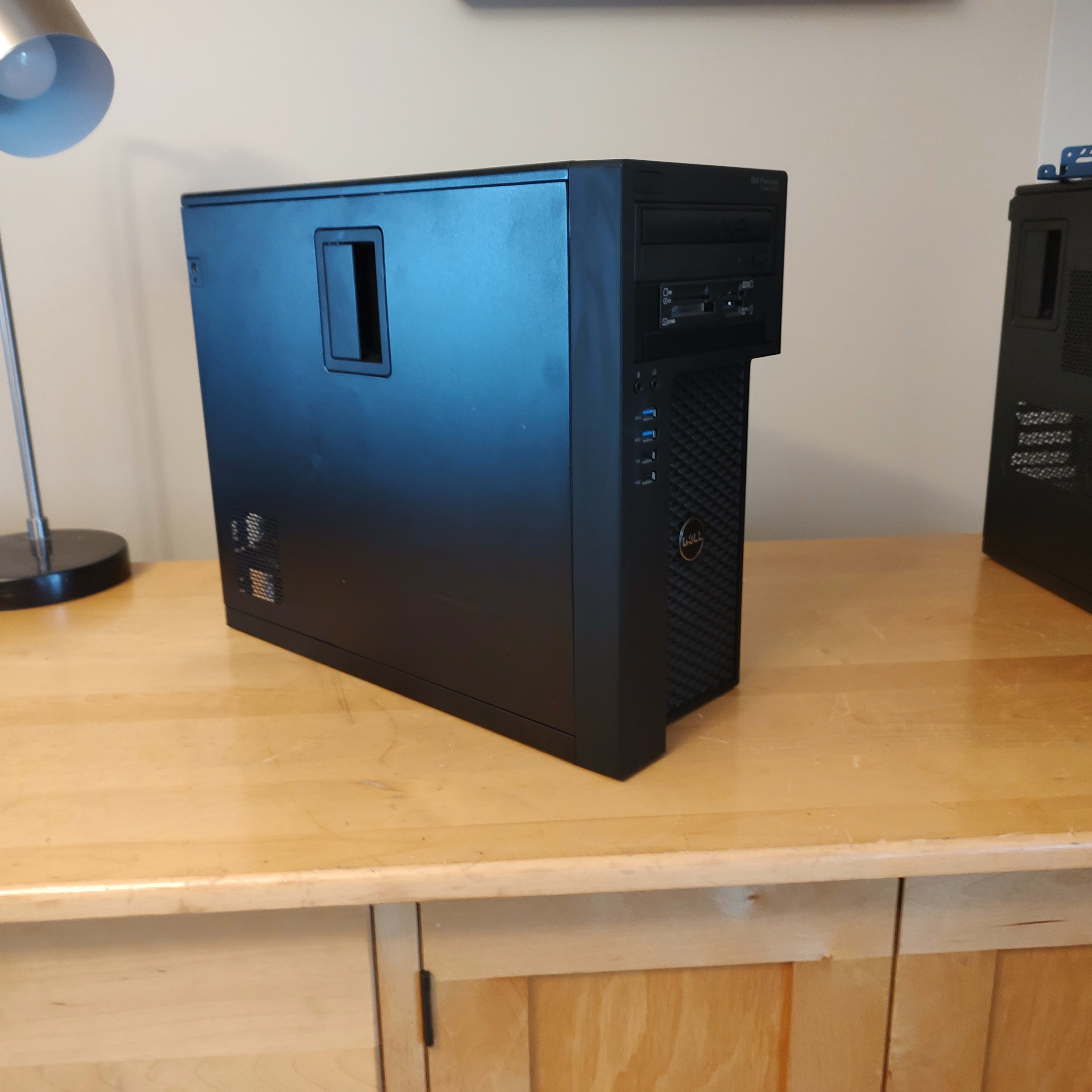 Gaming PC - i7 6700 Equiv. Xeon, RX 6600xt, 16GB RAM / 500GB SSD