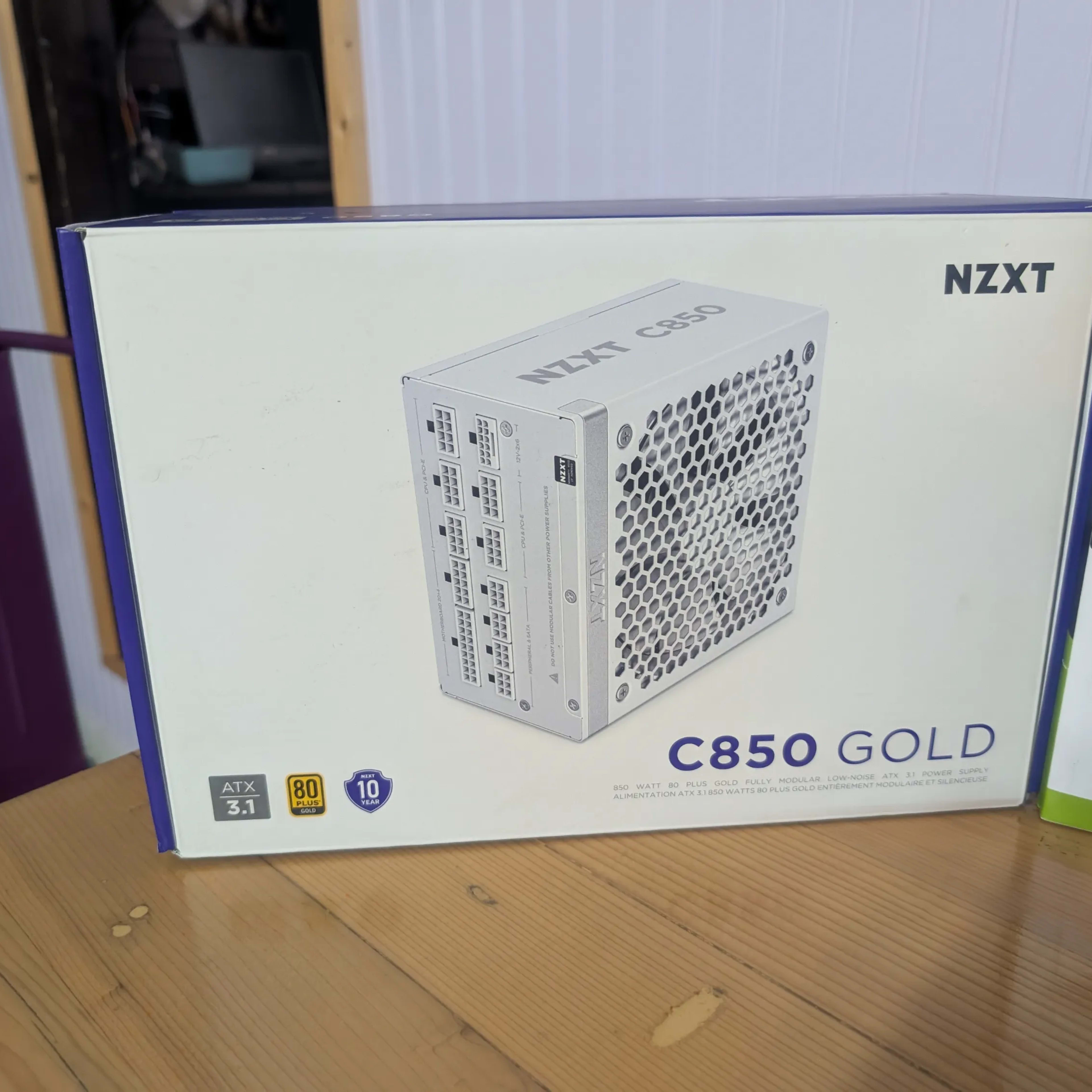 BNIB Gigabyte Aero 5070Ti bundle | Jawa BNIB Gigabyte Aero 5070Ti bundle | Jawa