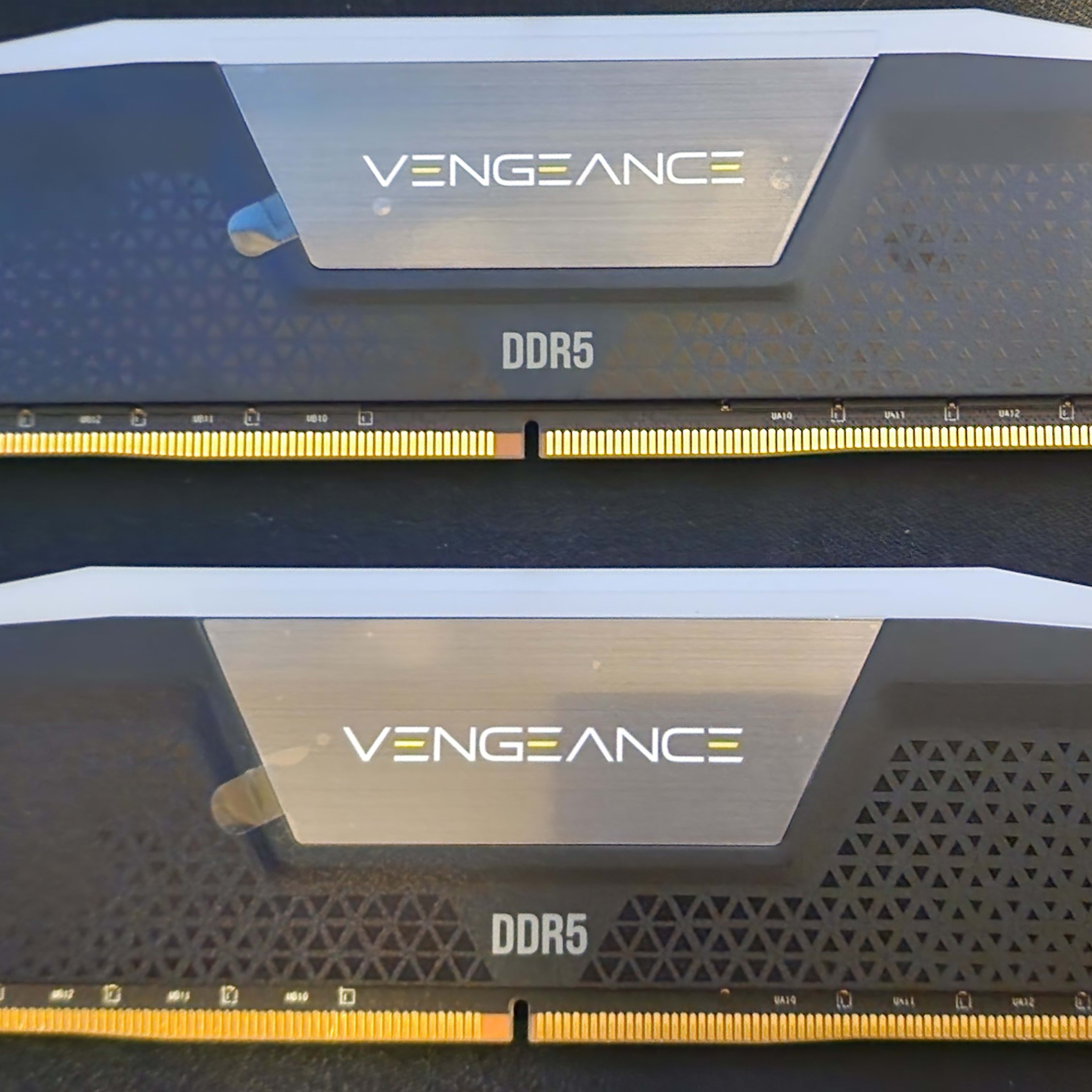 Corsair VENGEANCE RGB 64GB (2x32GB) DDR5 DRAM 6000MT/s