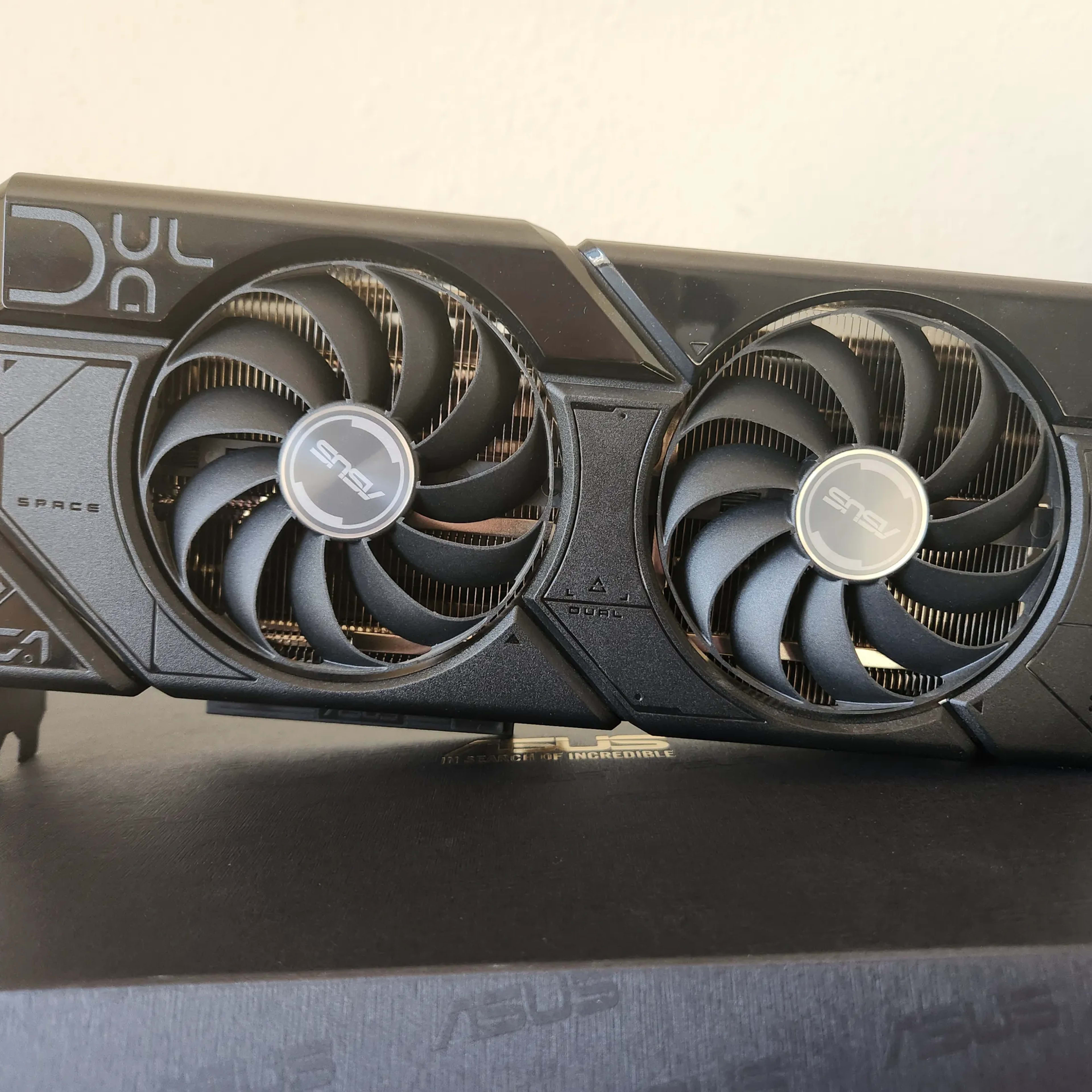 ASUS Dual OC Radeon RX 7800 XT 16GB | Jawa ASUS Dual OC Radeon RX 7800 XT 16GB | Jawa