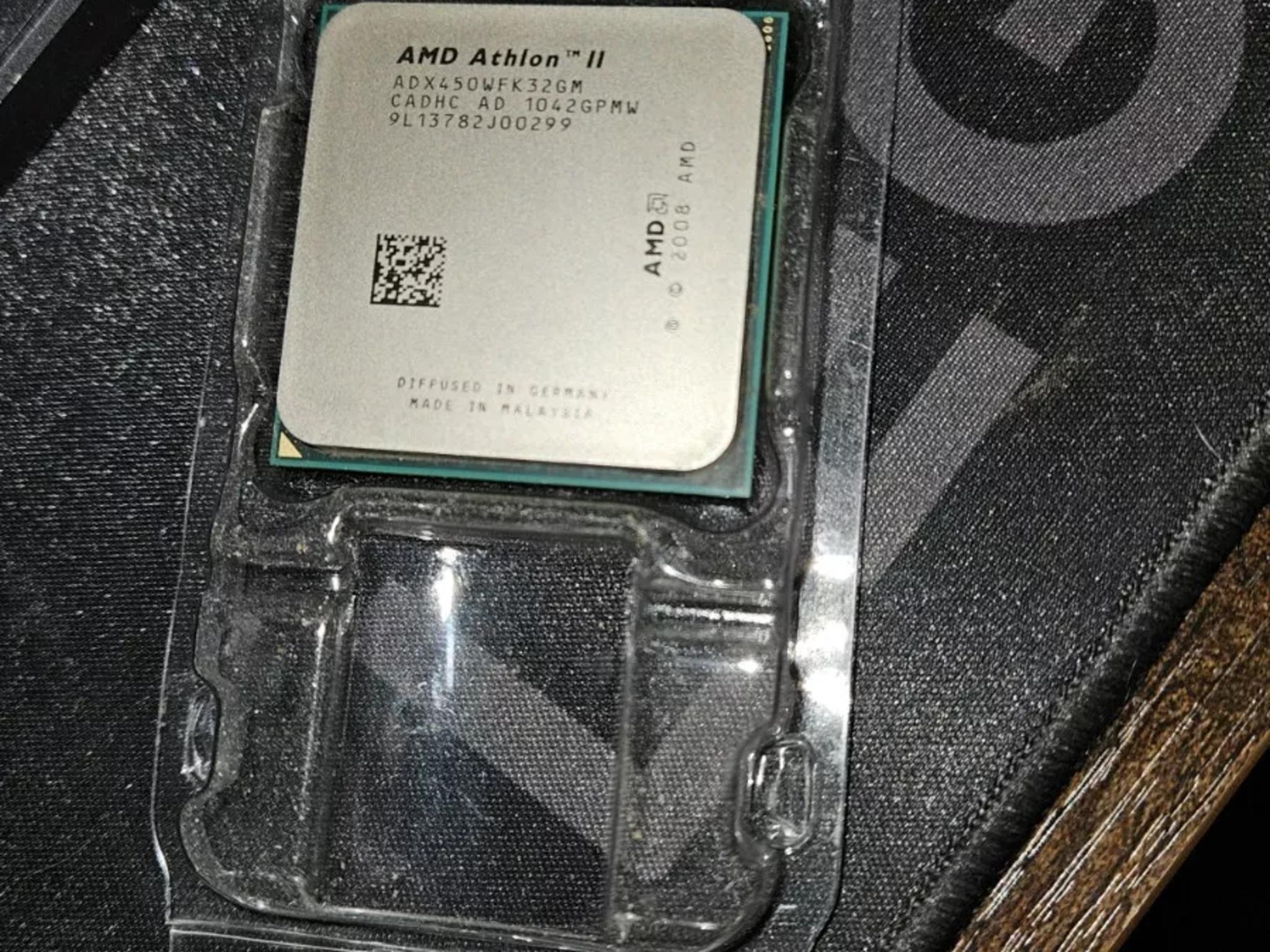 AMD Athlon II X3 450 3.2 GHz Socket AM3 CPU Processor