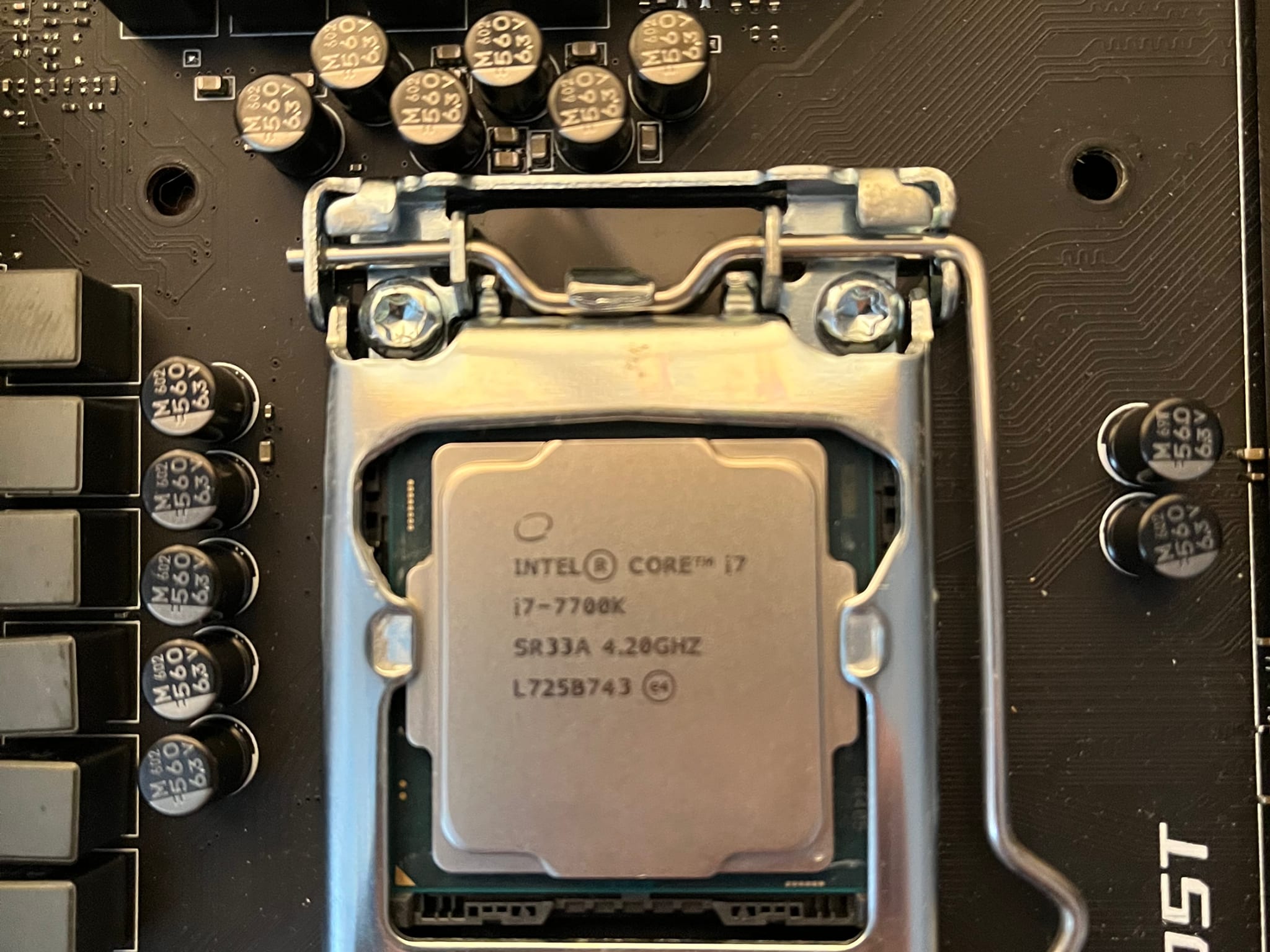 MSI Z270 SLI PLUS | I7-7700K | 16GB 3200MHz DDR4 | Latest