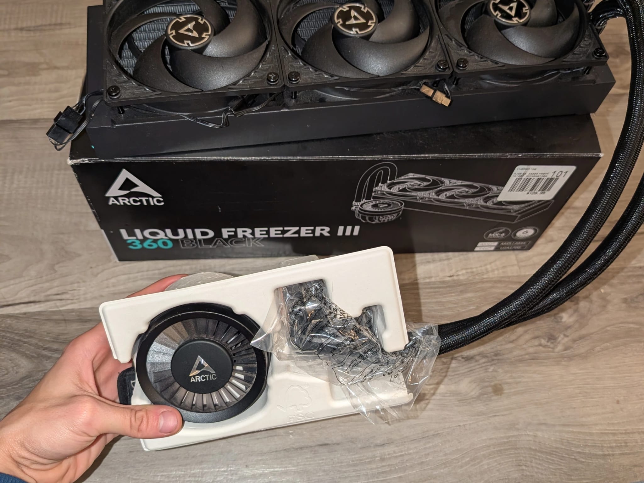 Arctic Liquid Freezer III 360 Black | Jawa