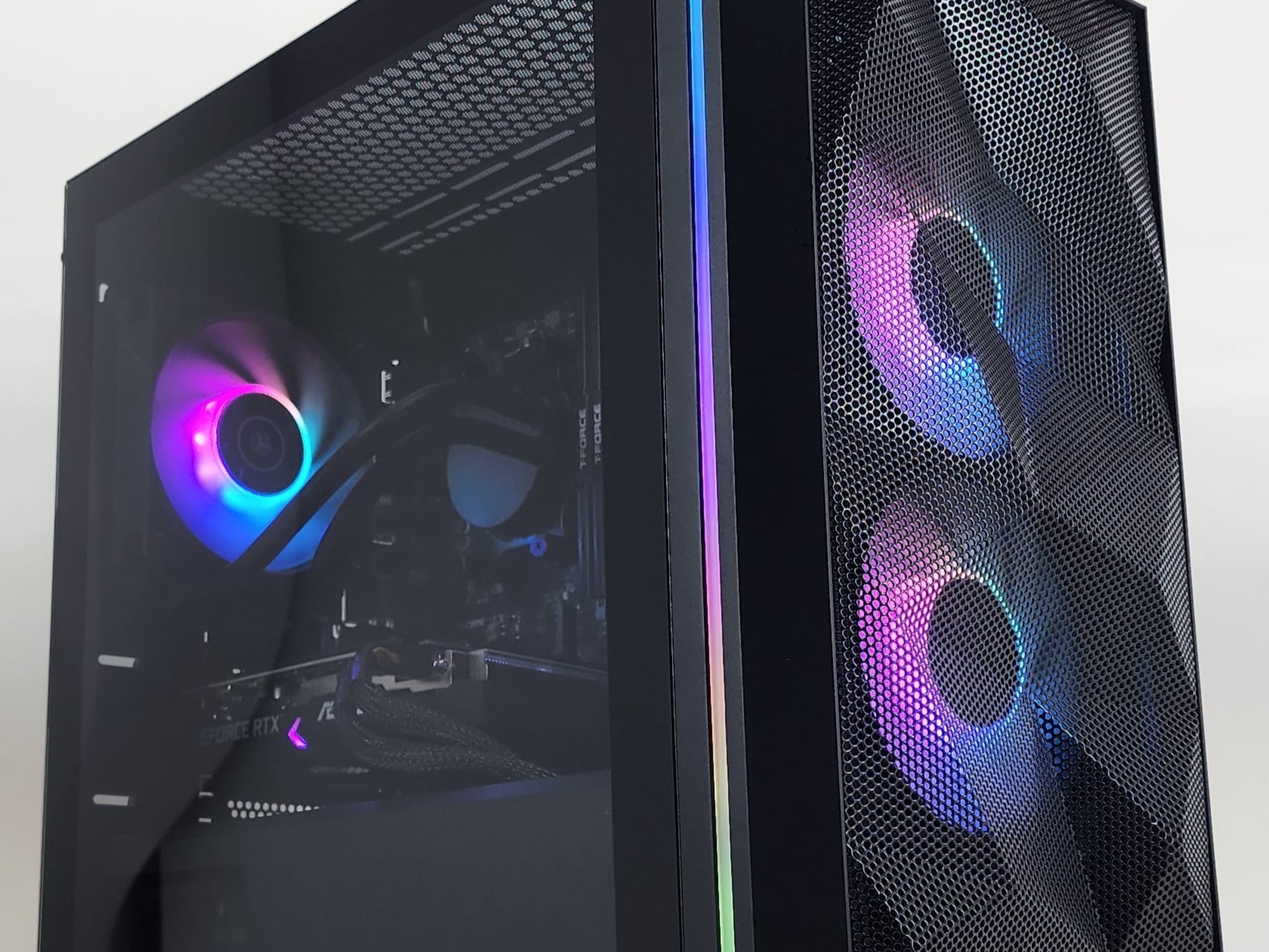 Gaming PC i7-7700 16GB RAM 1TB SSD RX 5700 XT 8GB Windows 11