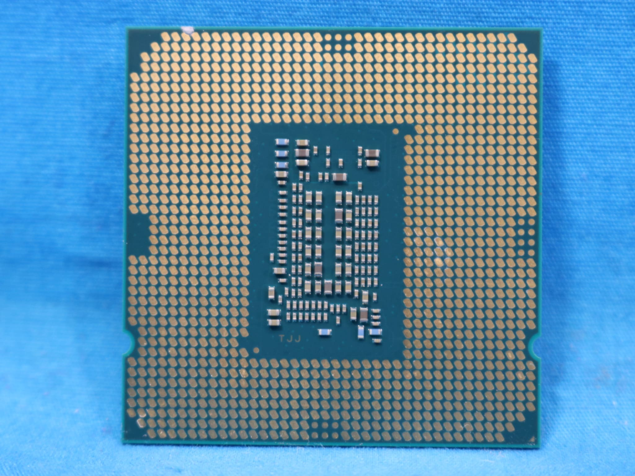 Intel Core i3  6100×44個 Intel Core i3-6100 Review | PCMag