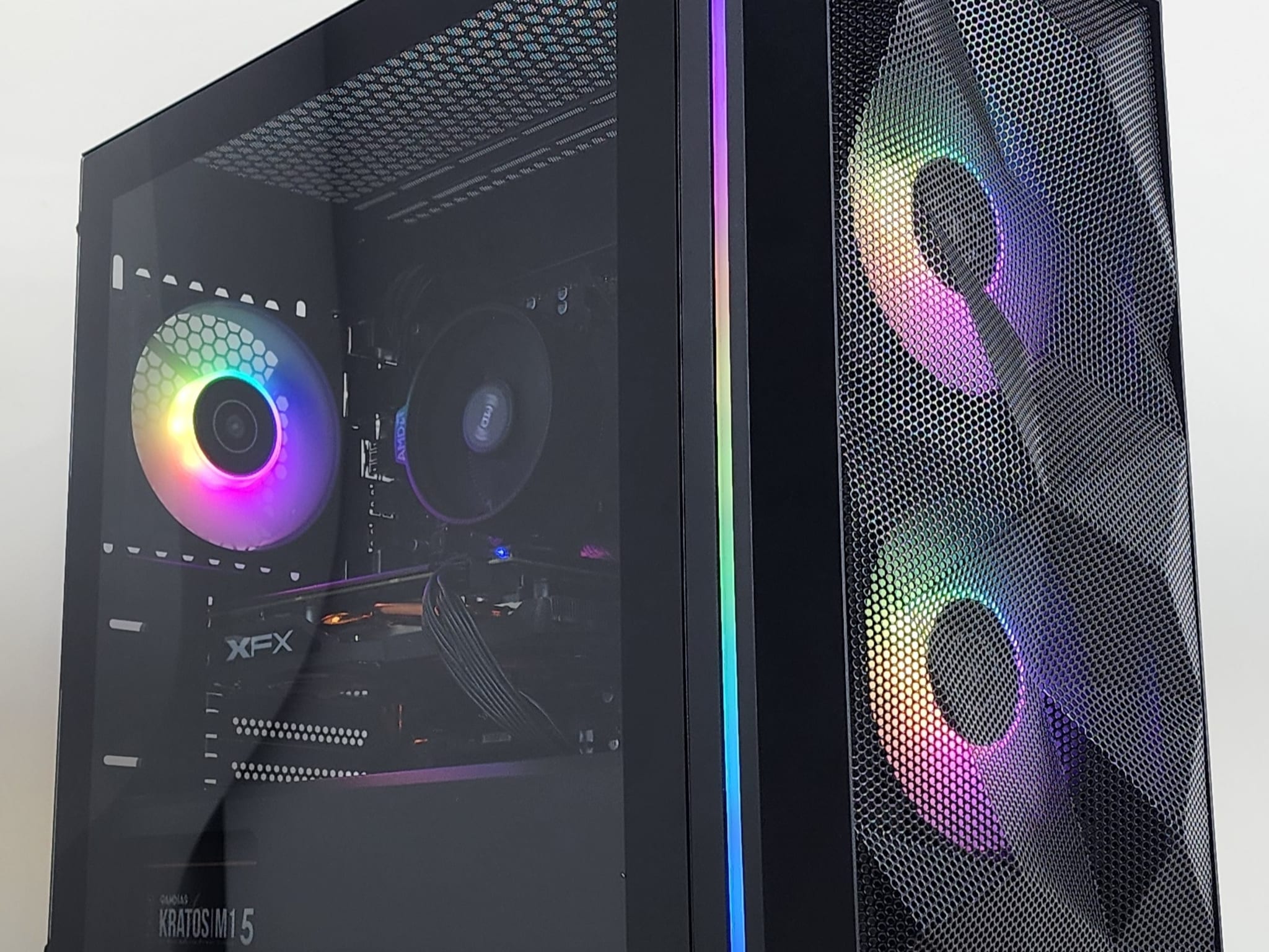 【たんじろう】ホワイトフルセット　ryzen 5-3600 GTX1070 AMD Ryzen 5 1400搭載、Zotac GTX1070搭載ゲーミングMini PC