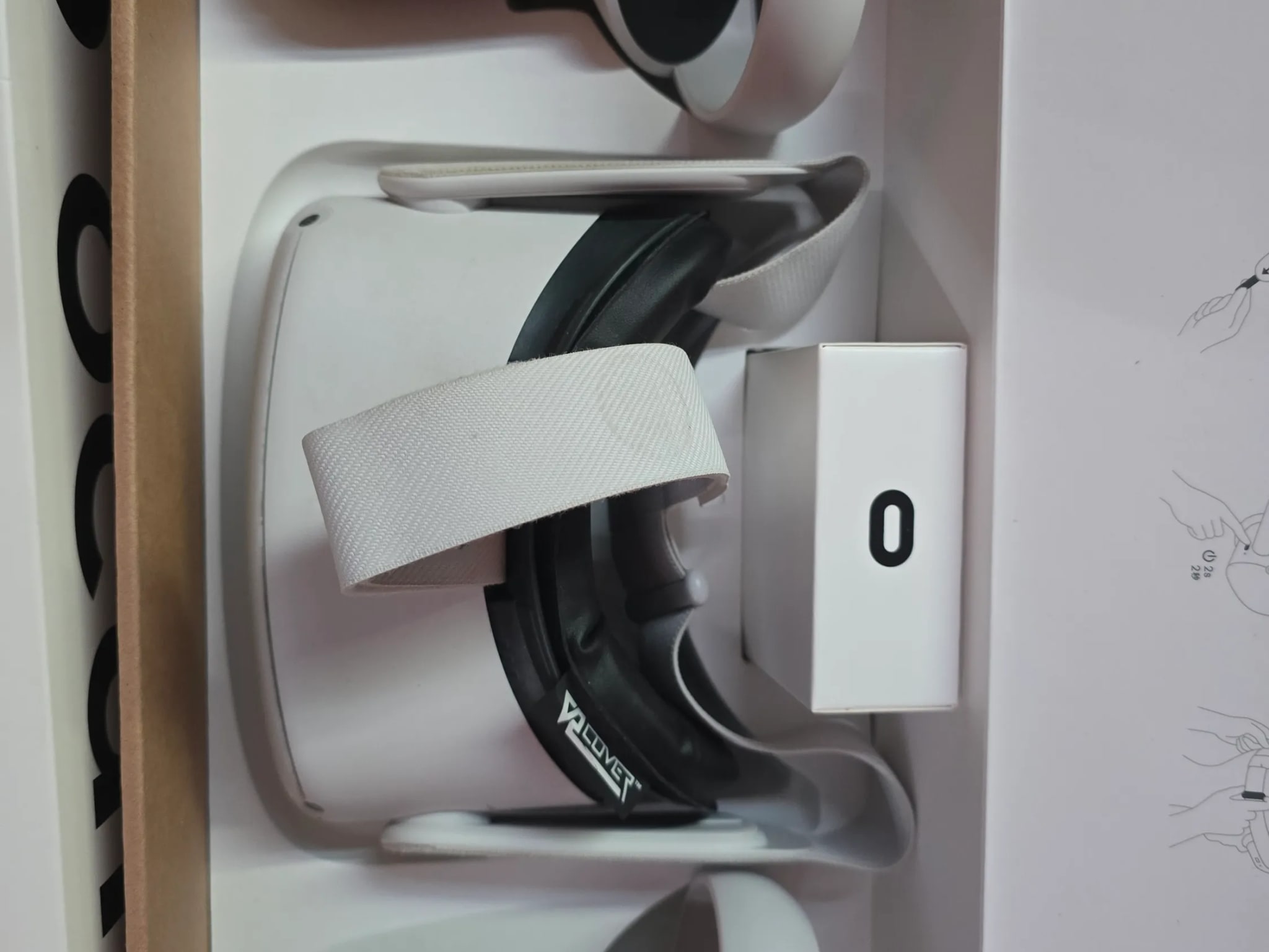 その他  Quest 2 64GB Amazon.co.jp: 【整備済み品】 Meta Quest 2 64GB Oculus Quest