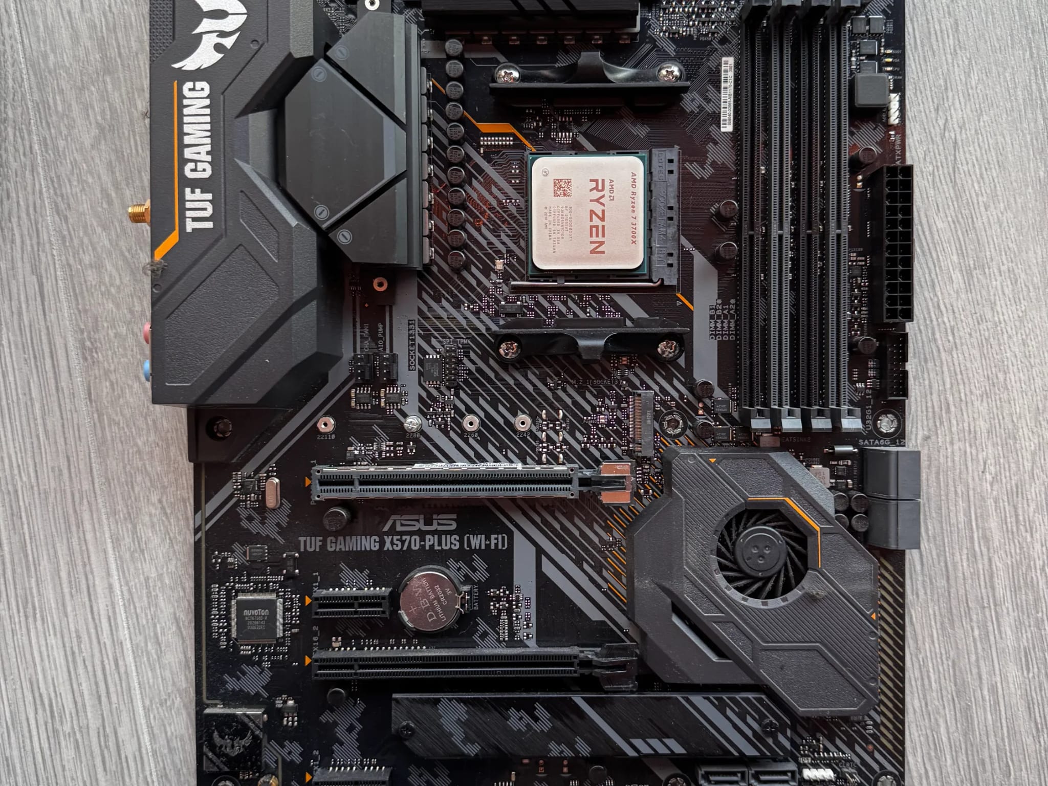 ASUS mATX マザーボード AMD Ryzen 7 3700X 815FEkQnOqL._UF1000,1000_QL80_.jpg