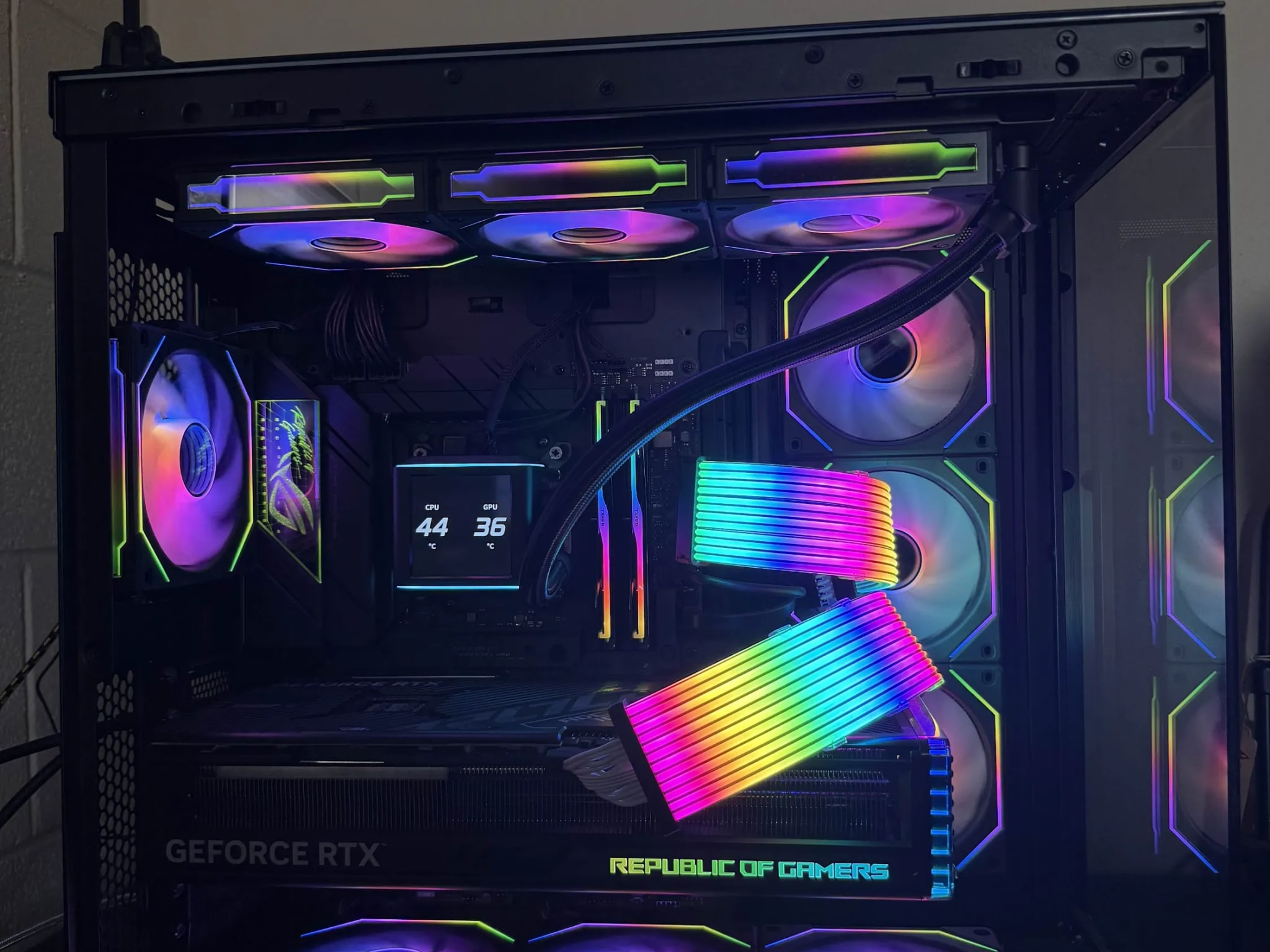 High Spec Mid Tower PC / RYZEN 7 7800X3D, RTX 4090 (ROG