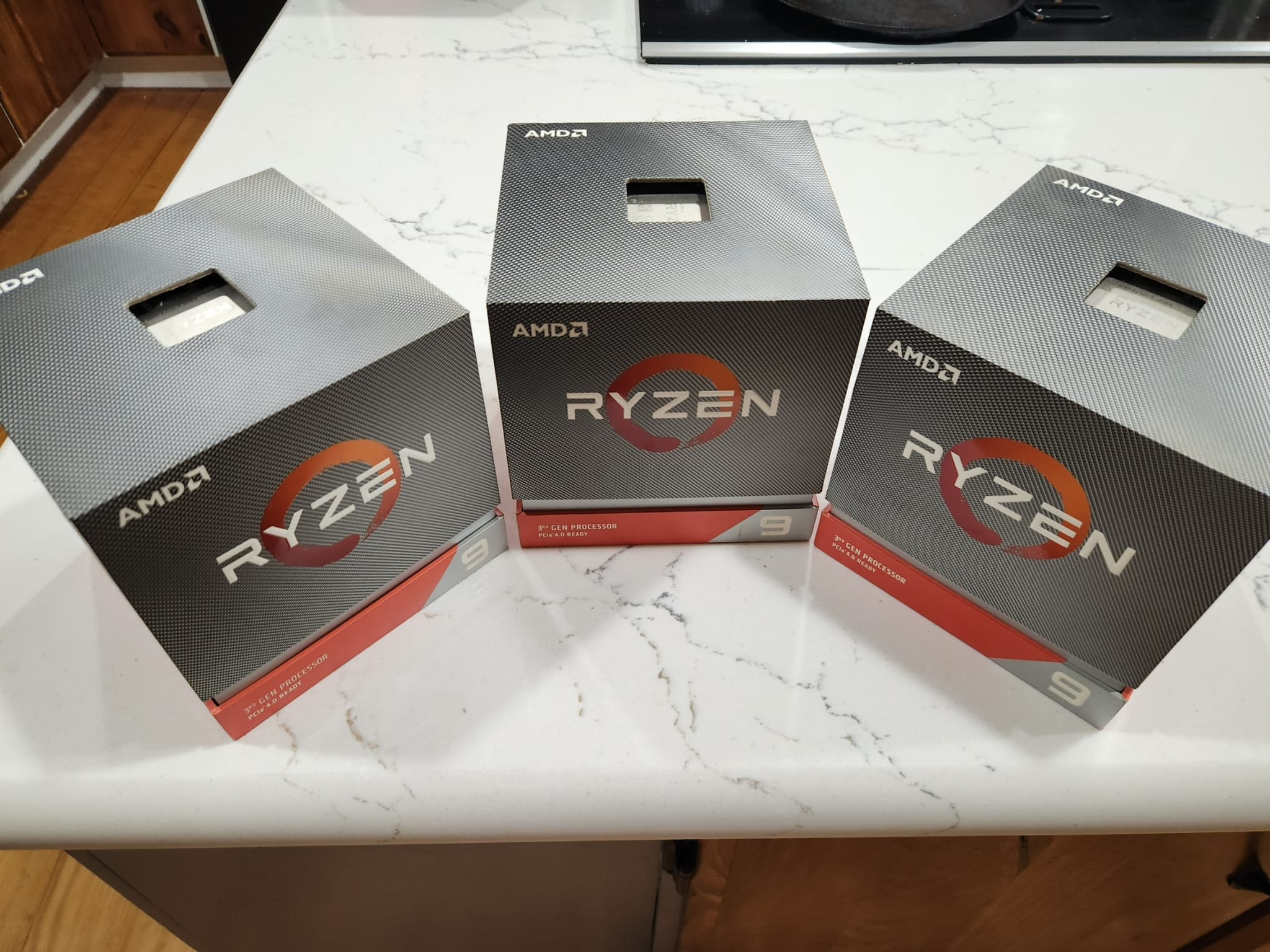 CPU AMD Ryzen5 5600X BOX AMD Ryzen™ 5 5600X 6-core/12-thread 3.6Ghz Socket AM4 65W