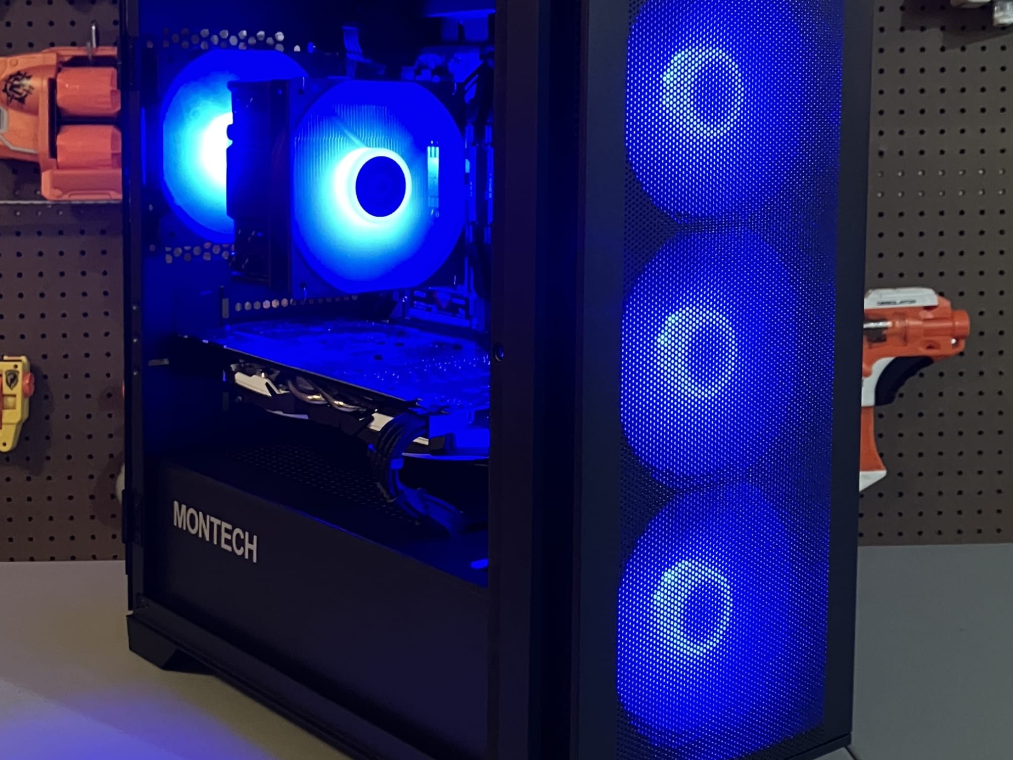 ゲーミングPC ryzen 5 3600 GTX1070搭載 Ryzen 5 3600 and GTX 1070 Gaming PC | Jawa