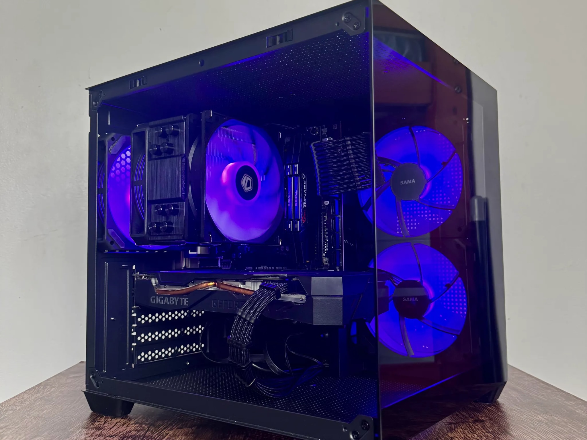 🖤Black🖤 Budget Gaming PC (Ryzen 5 2600 + RTX 2060 Super +