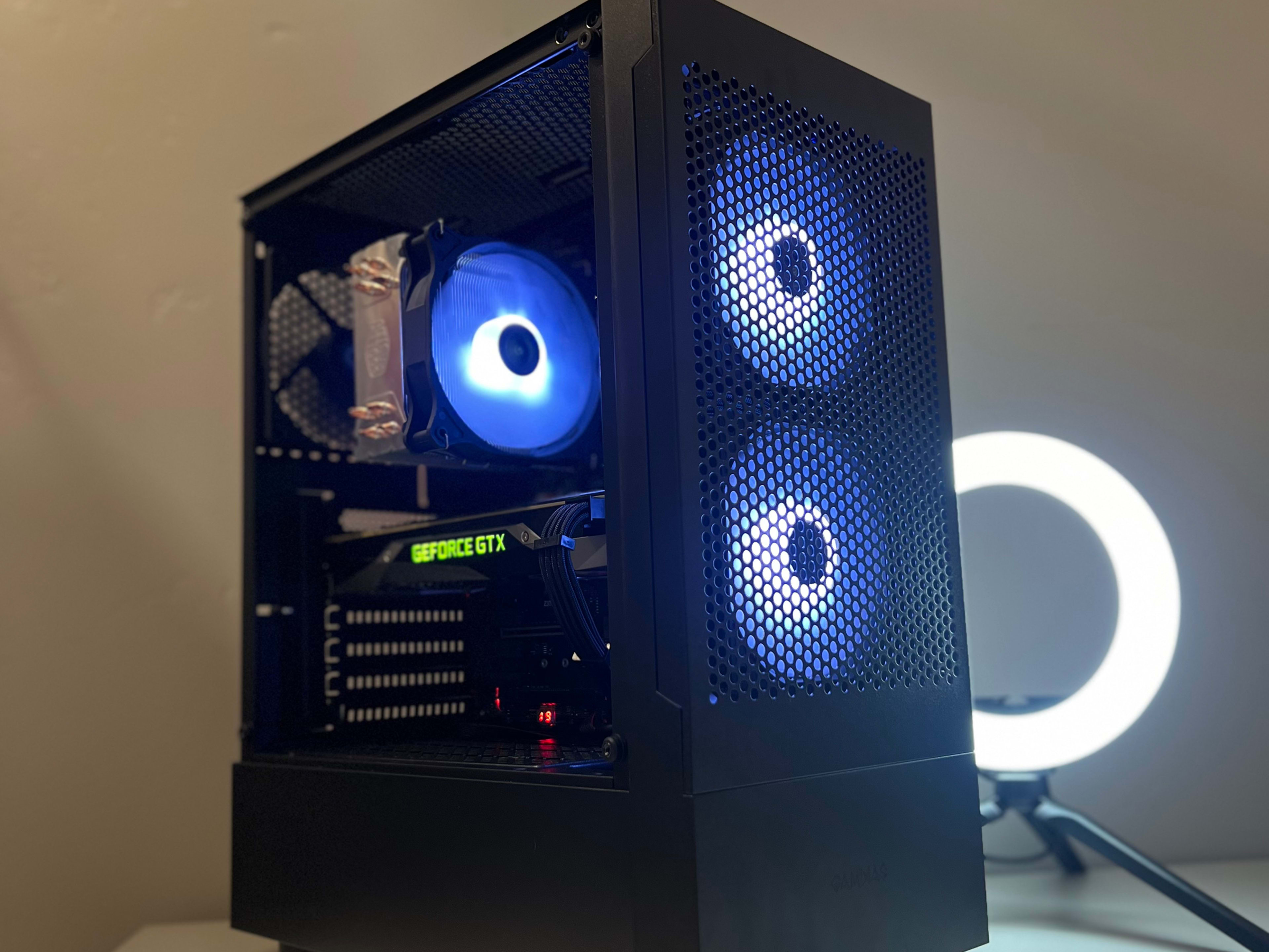 ゲーミングPC フルセットi7-8700k GTX1080 ゲーミングPC フルセットi7-8700k GTX1080 - メルカリ