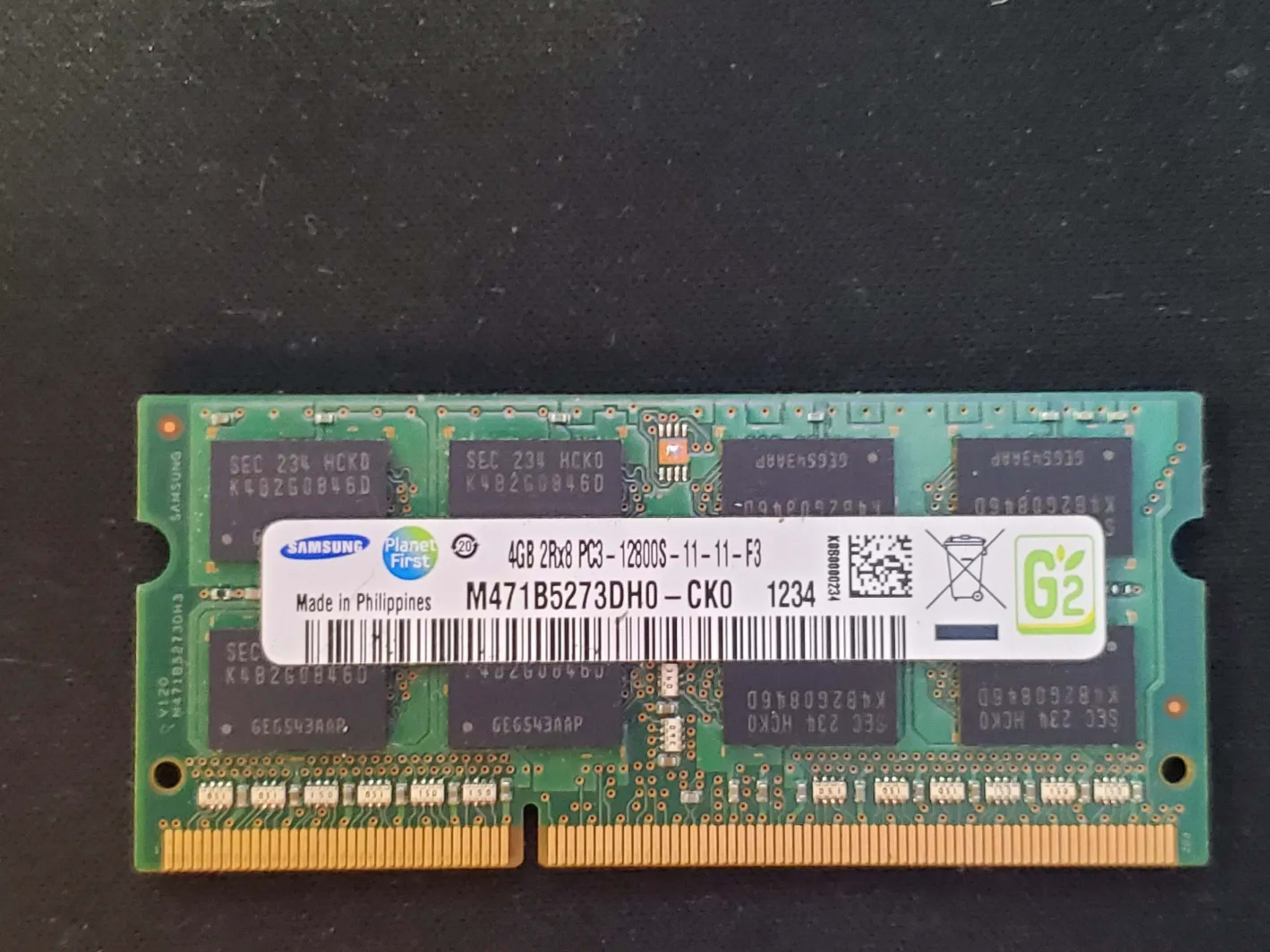 HGST Travelstar 7K1000 1TB HDD | Jawa