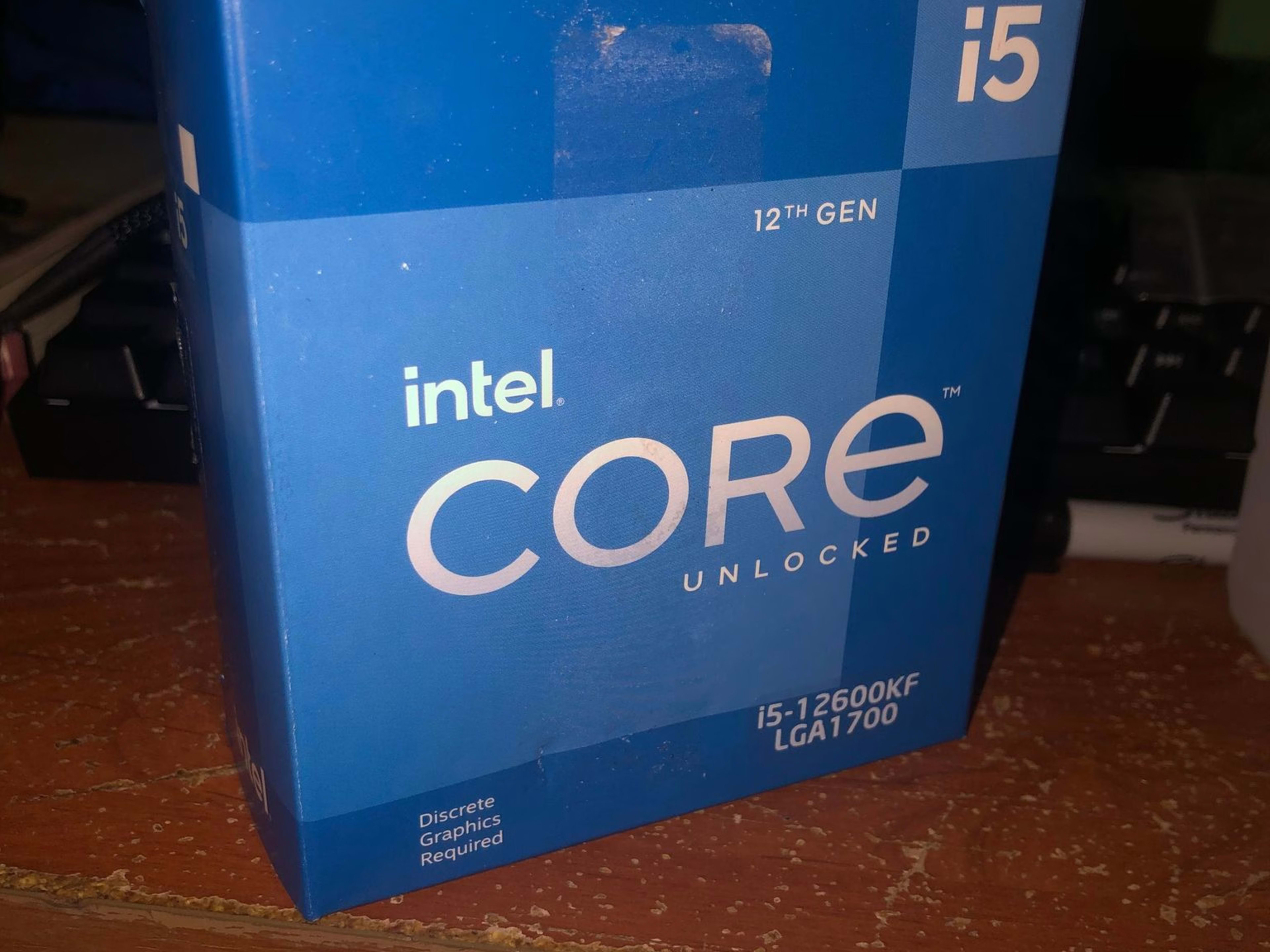 Intel Core i5-12600KF 中古動作品 中古 INTEL Core i5 12600KF (1700/3.7G/20M/C10/T16) 147860