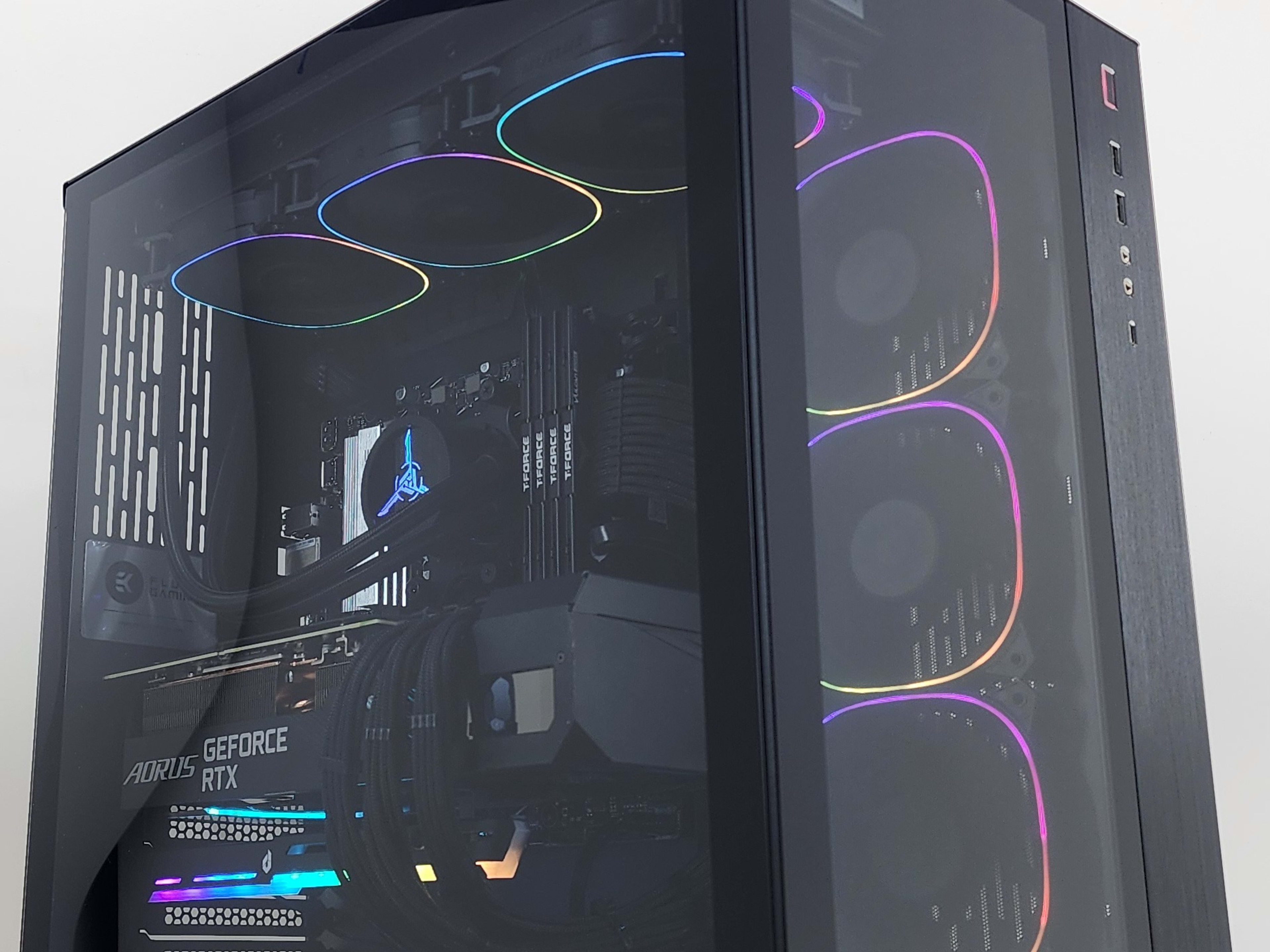 くも / RTX3080/Ryzen 7/新品SSD 1TB Gaming PC Ryzen 7 7700 32GB RAM 1TB SSD RTX 3080 10GB