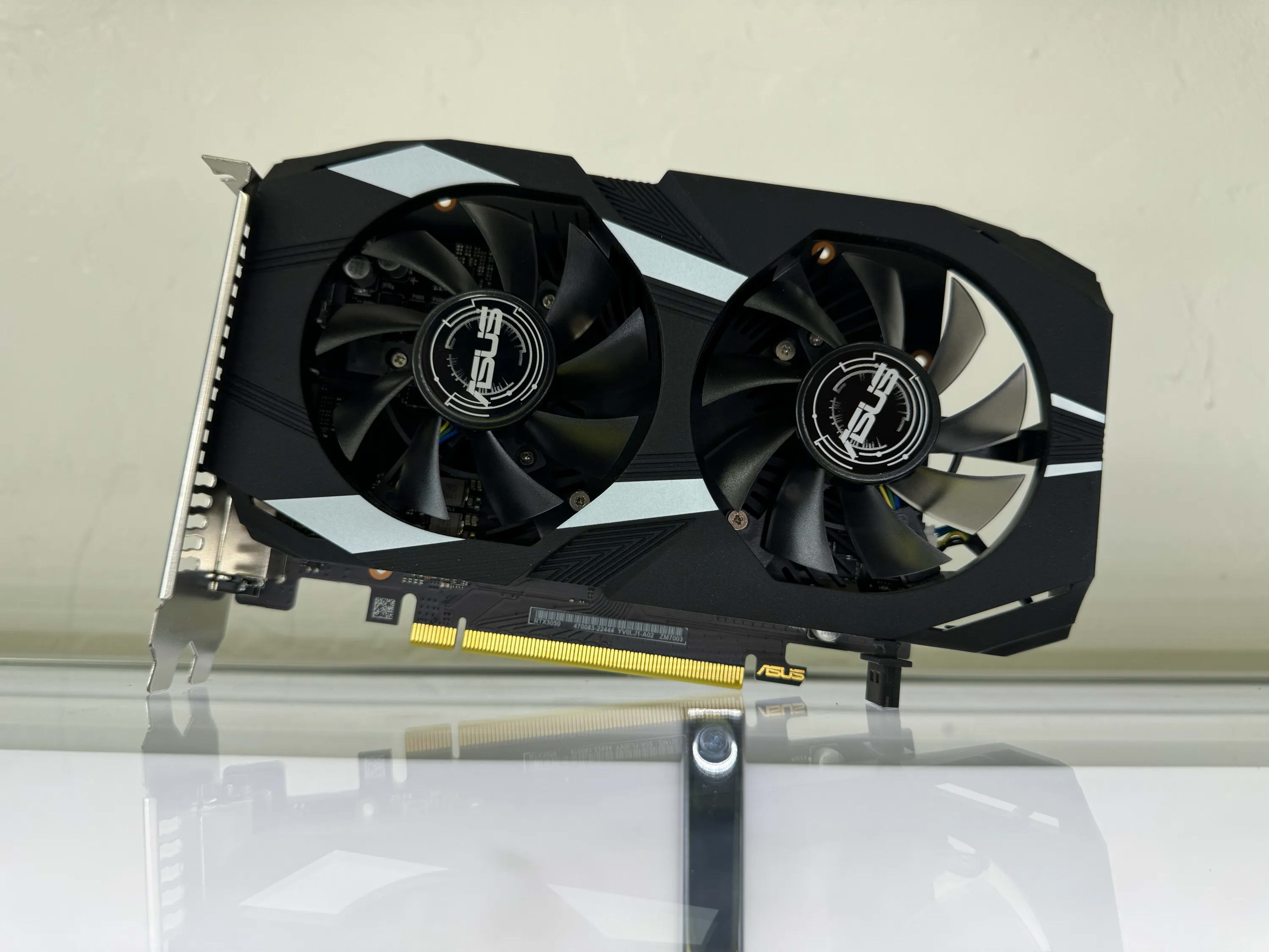 I169\" 現状品 MSI GeForce GTX 1660 Amazon.com: MSI Gaming GeForce GTX 1660 128-Bit HDMI/DP 6GB