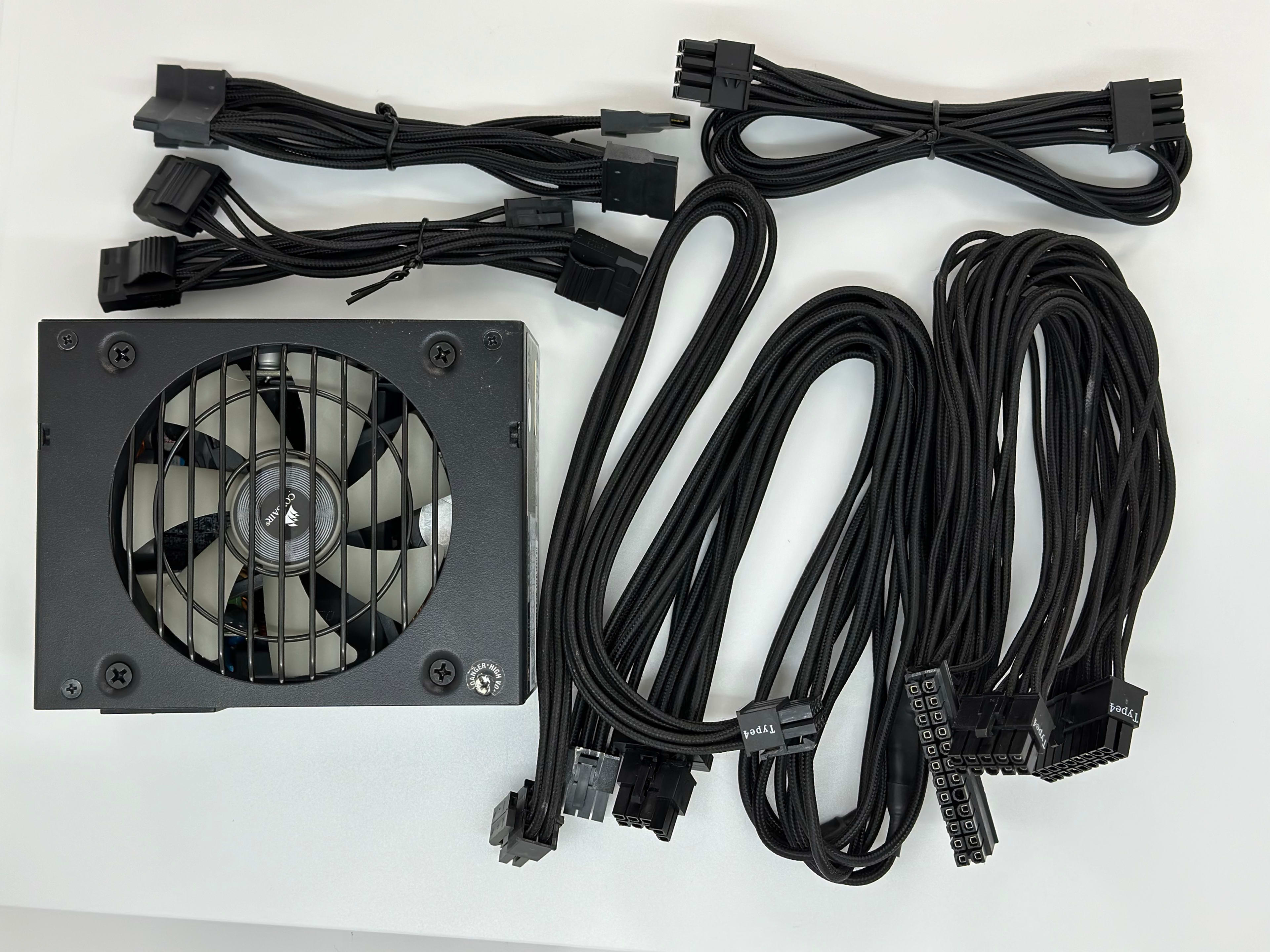 Corsair SF600 Platinum 付属品完備 Corsair SF600 Platinum 付属品完備 - メルカリ