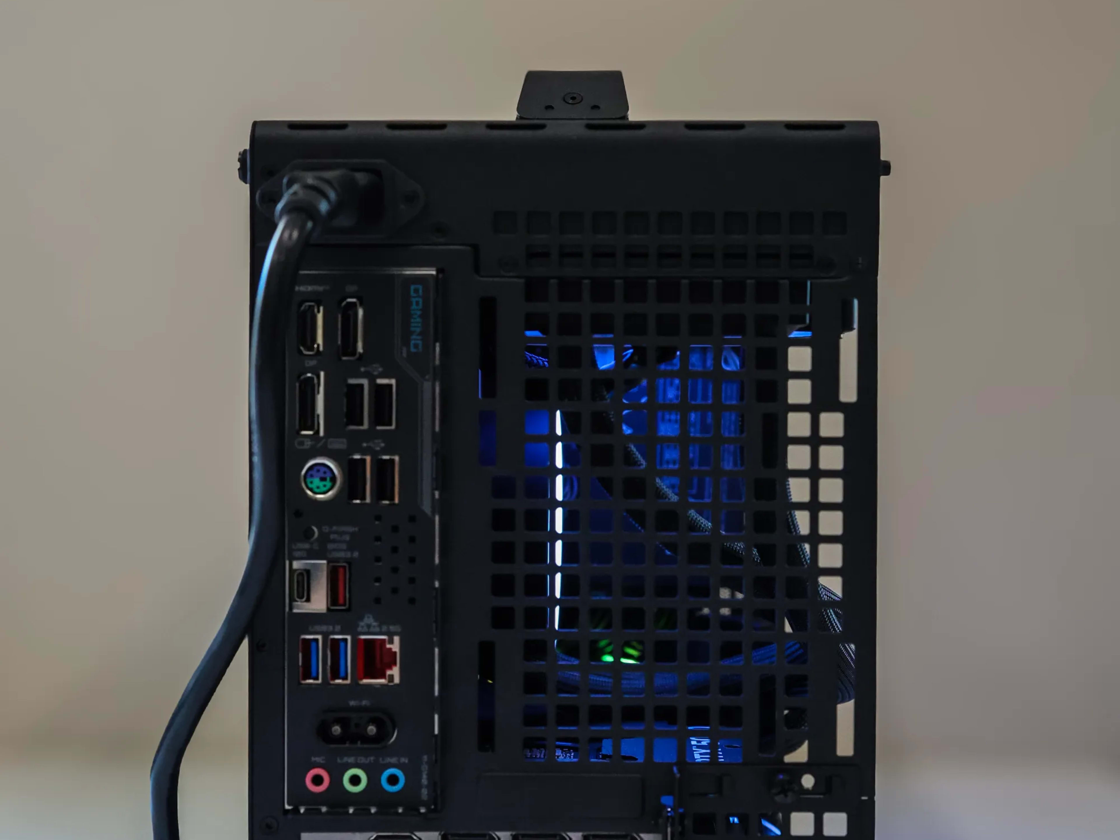 NVIDIA RTX 5080 | Ryzen 7 7800X3D | 32GB DDR5 RAM | 1TB PCIe NVIDIA RTX 5080 | Ryzen 7 7800X3D | 32GB DDR5 RAM | 1TB PCIe