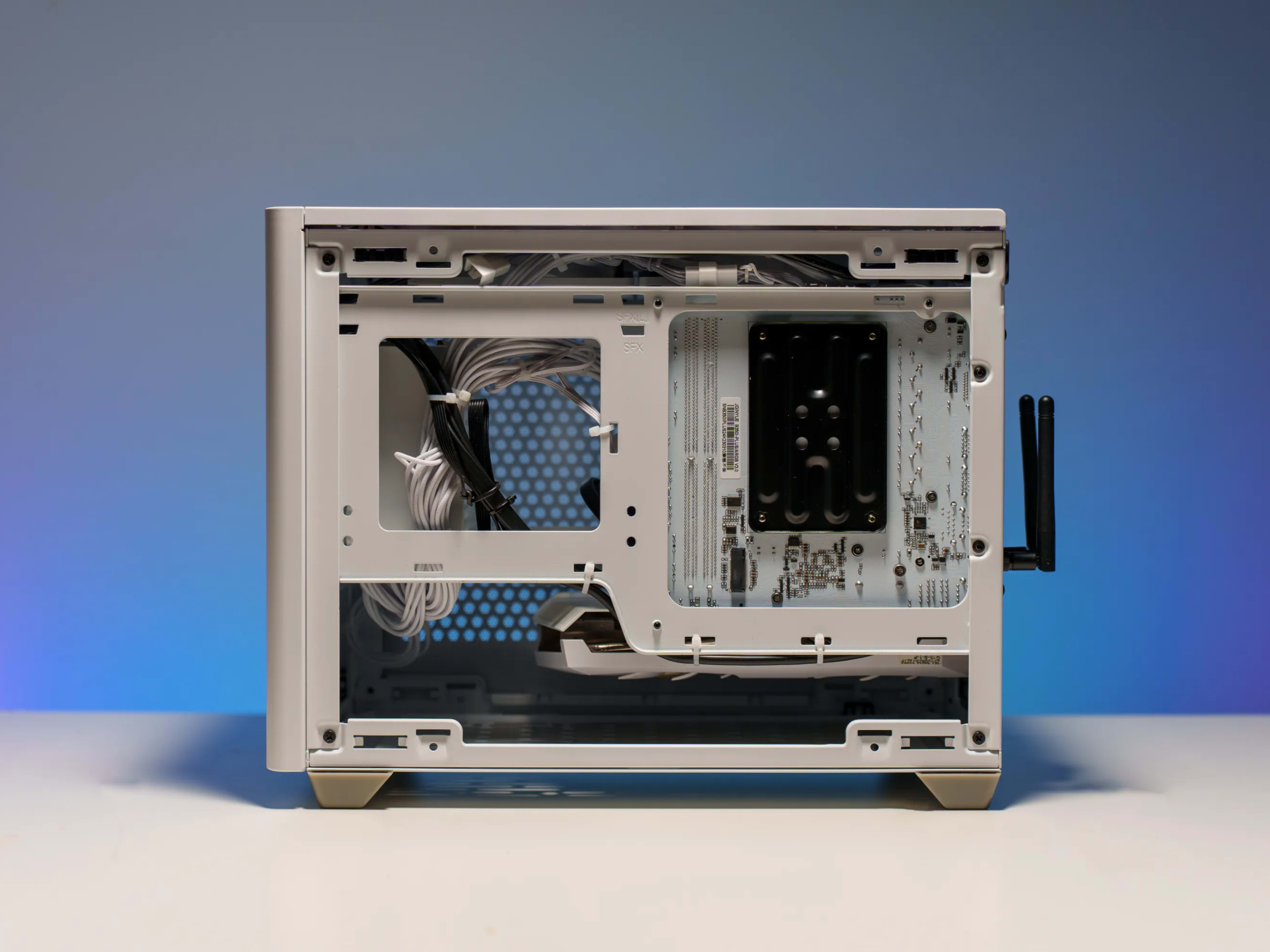 All White Mini-ITX Gaming PC | AMD Ryzen 7 5700x | RTX 3070