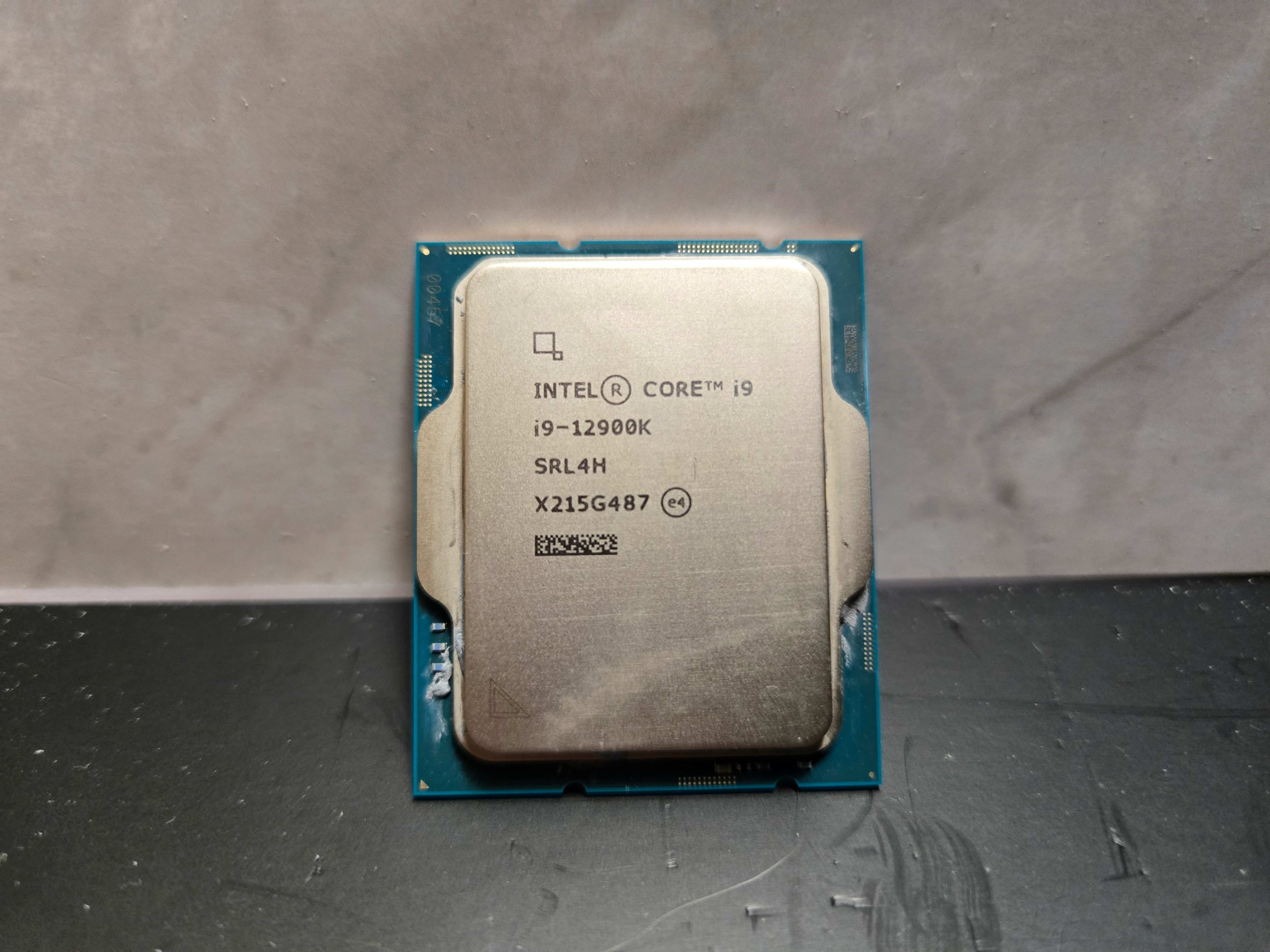 Intel Core i9-12900K | Jawa