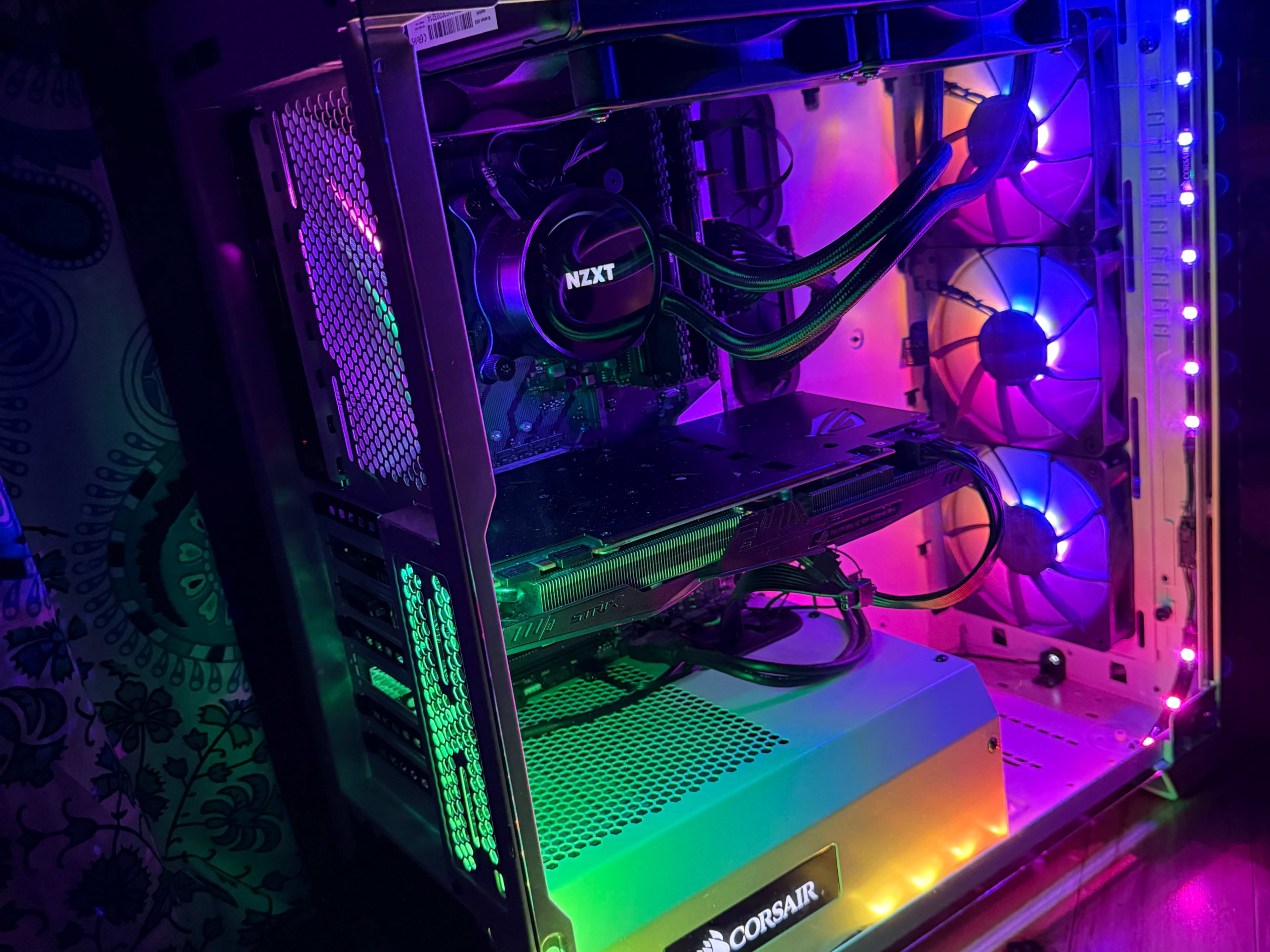 【ゲーミングPCフルセット】i7 8700K GTX1070 Office搭載 PASOUL ゲーミングPC 白色海景房 HJF-ATX（WH）水冷 GeForce