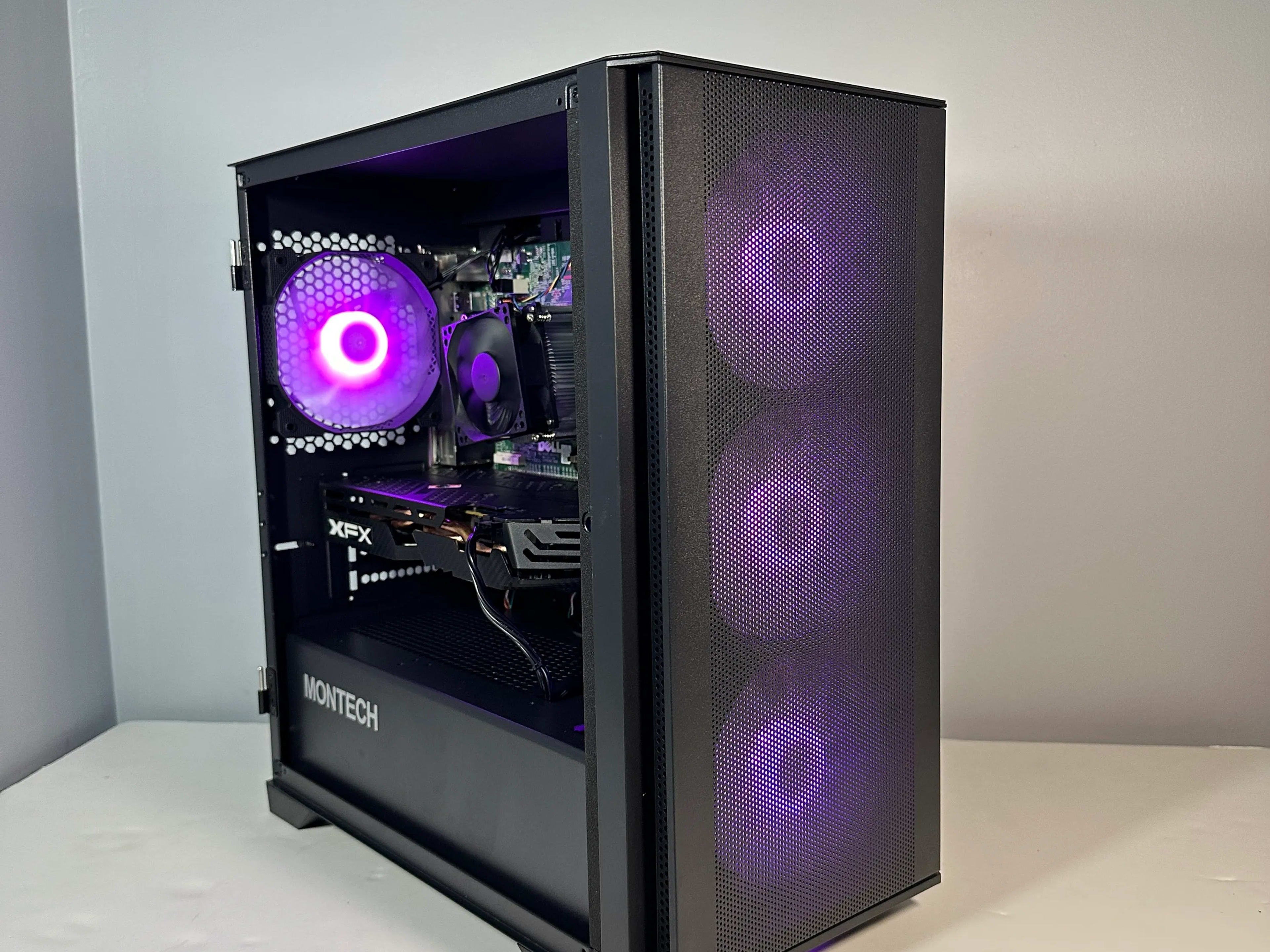 Intel i7 4790/AMD RX 580 8GB Custom RGB Gaming PC BundleW