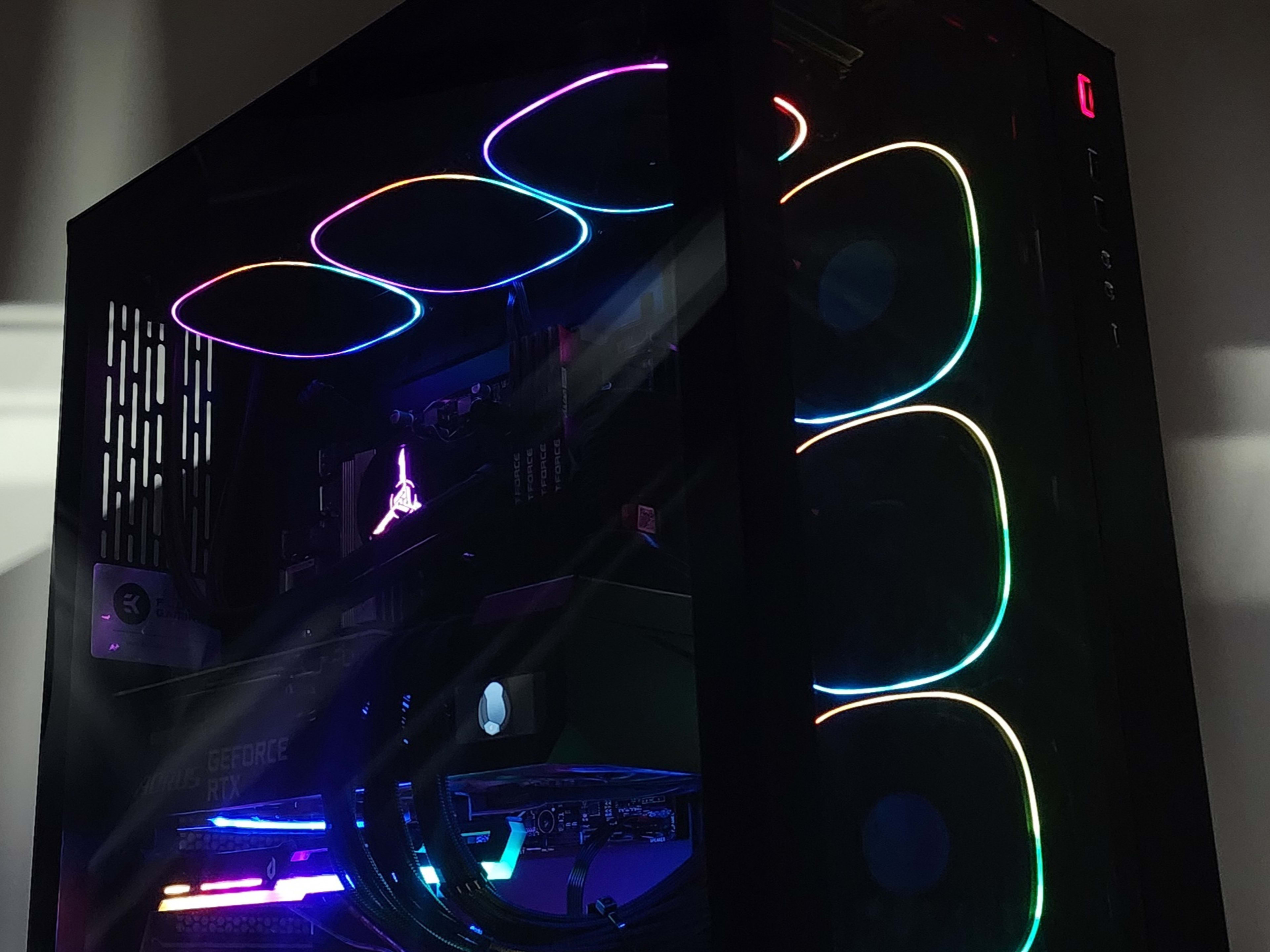 くも / RTX3080/Ryzen 7/新品SSD 1TB Gaming PC Ryzen 7 7700 32GB RAM 1TB SSD RTX 3080 10GB