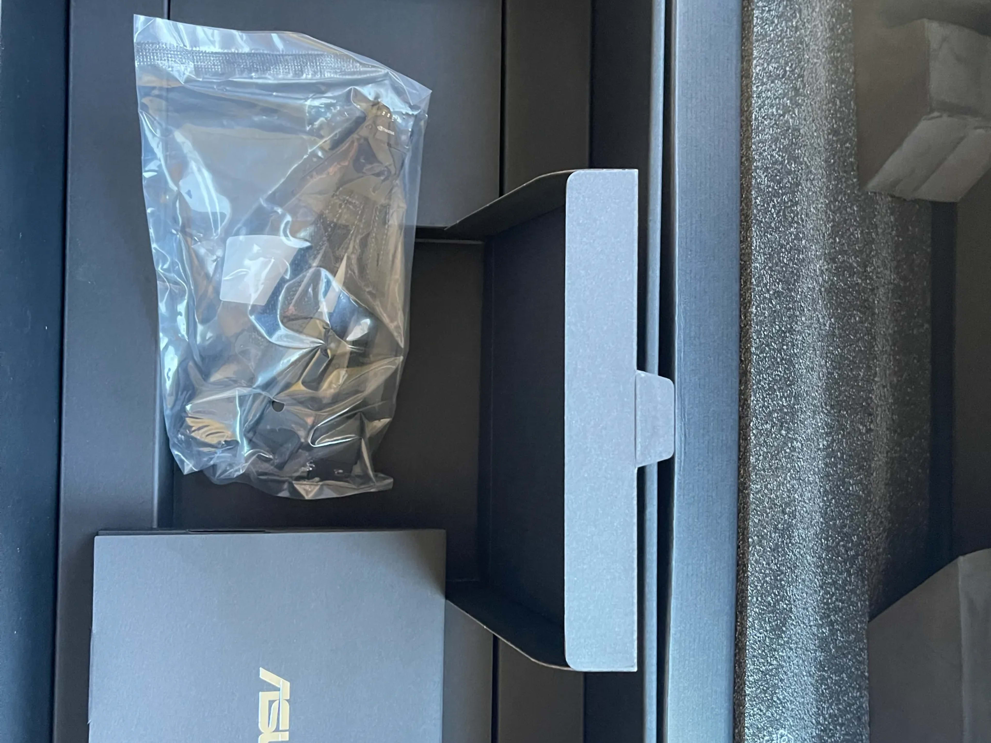 ASUS ROG STRIX RTX 4090 24G ジャンク品 ASUS ROG STRIX RTX