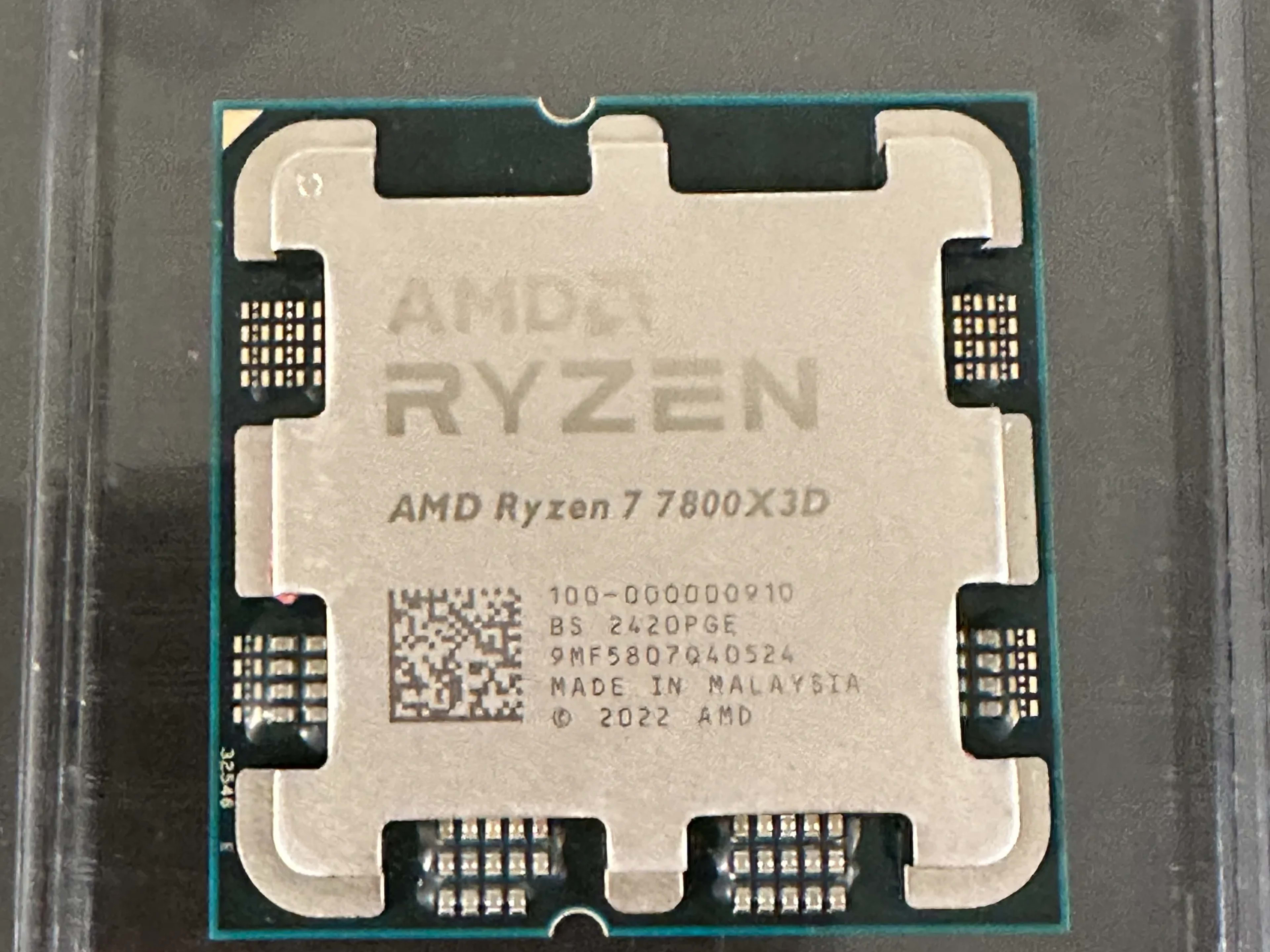AMD Ryzen 7 7800X3D CPU 本体 Amazon.com: YNRSUFW AMD Ryzen 7 7800X3D R7 7800X3D 5.0 GHz 8