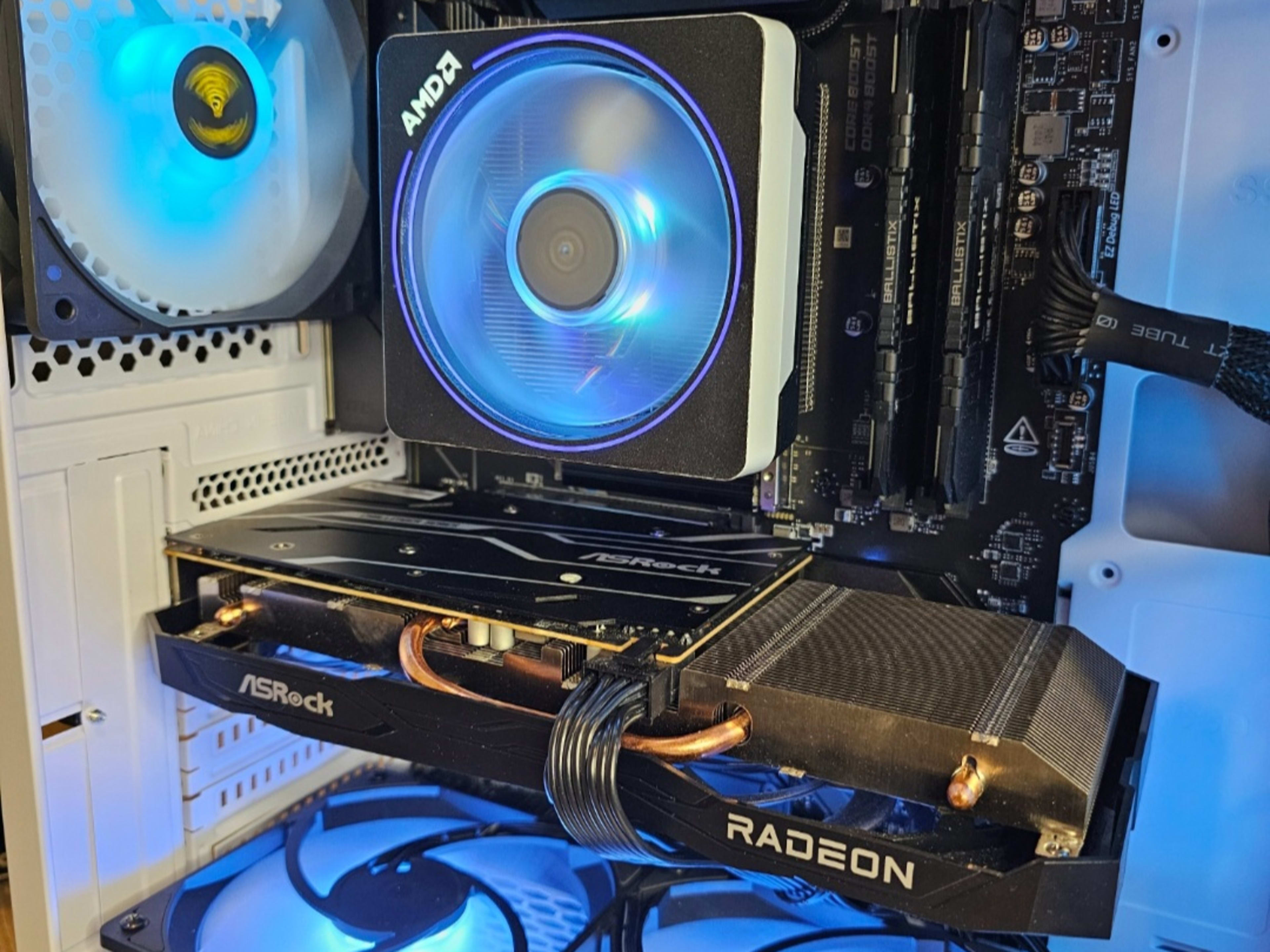 1440p RX 6600 XT 8GB Ryzen 5 5600x | Jawa