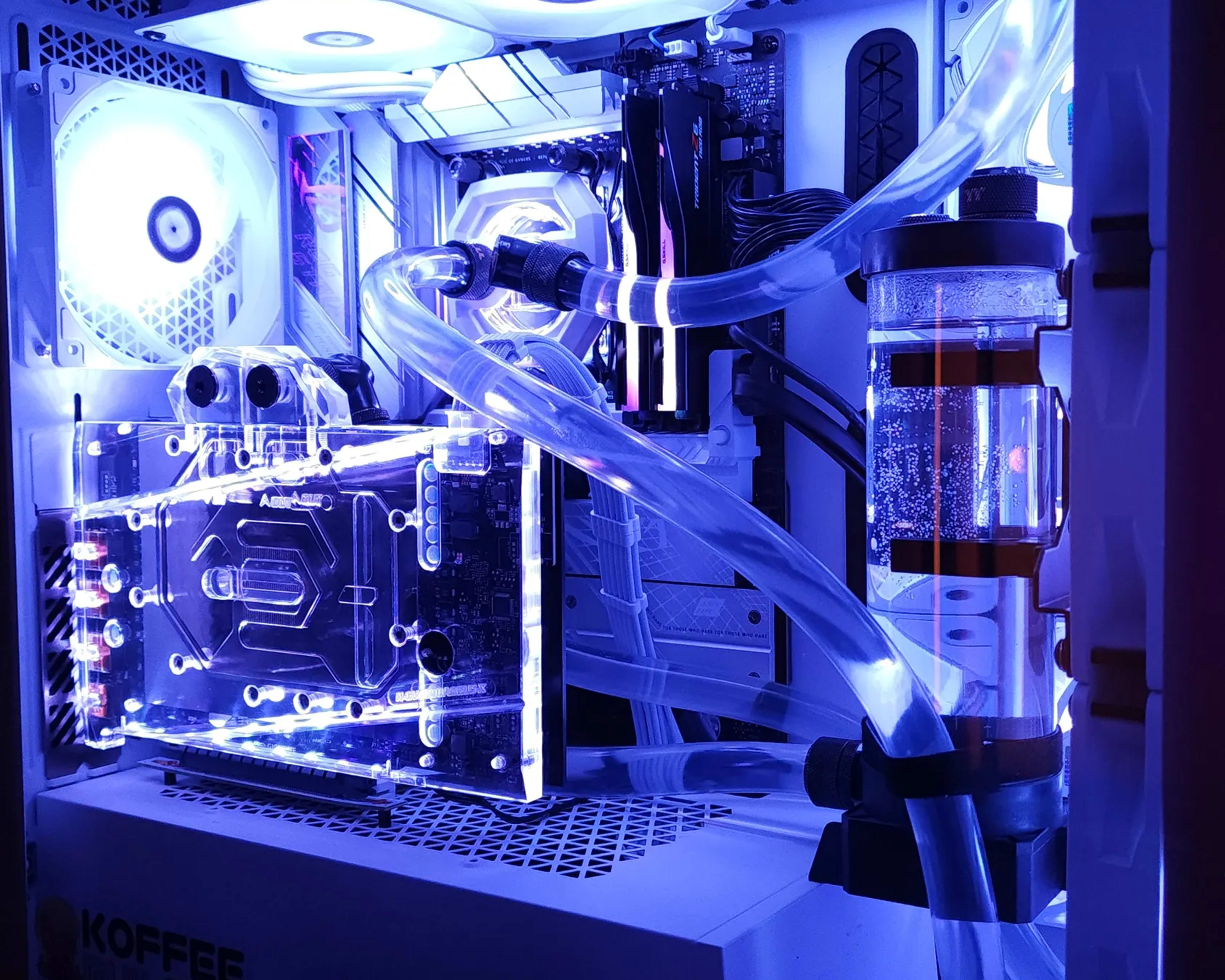 CUSTOM WATER LOOP RTX 4090 GAMING PC