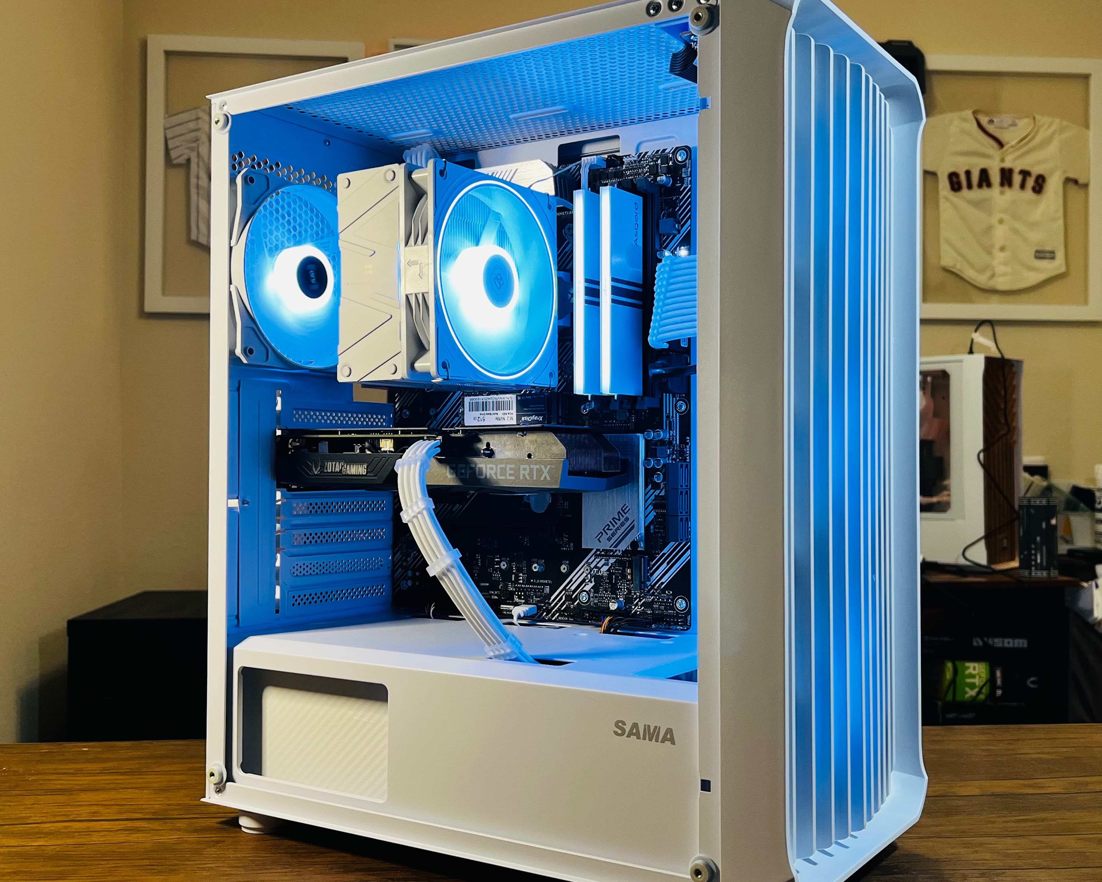 WHITE GAMING PC(RYZEN 5 3600 +RTX 3060)