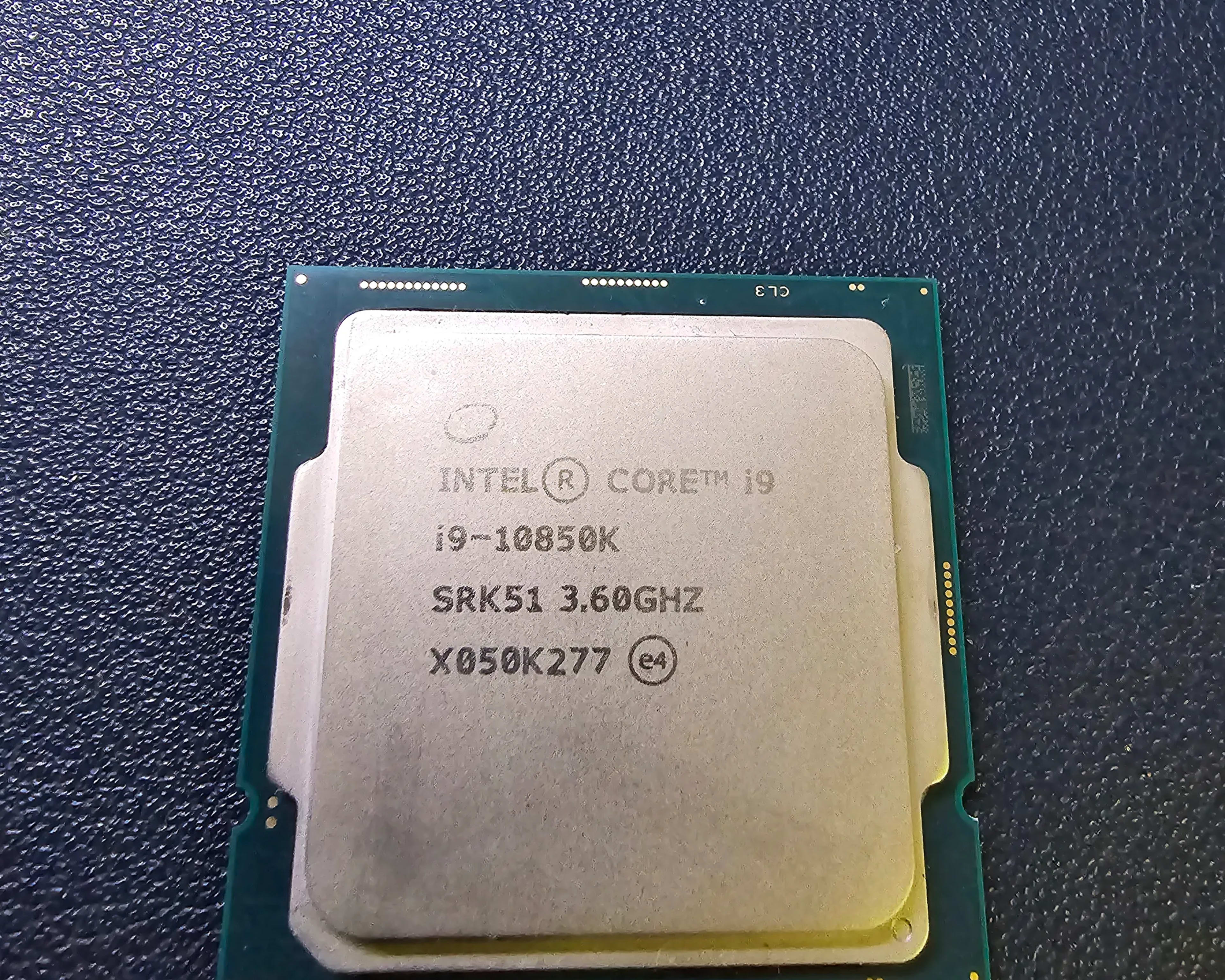 Intel Core i9 10850K Processor - Gently Used