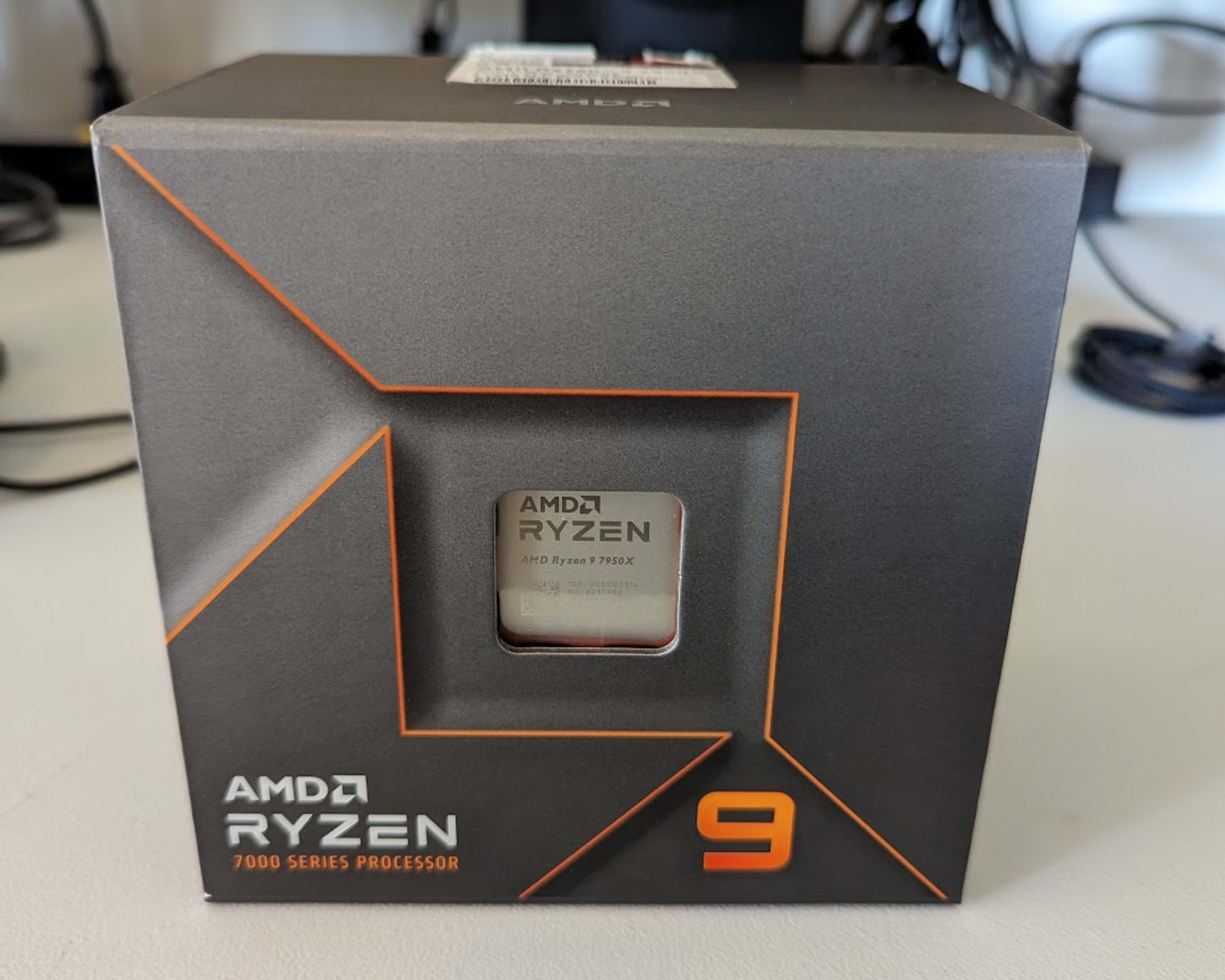 AMD Ryzen 9 7950X Desktop Processor/CPU - 16 Core/32 Thread