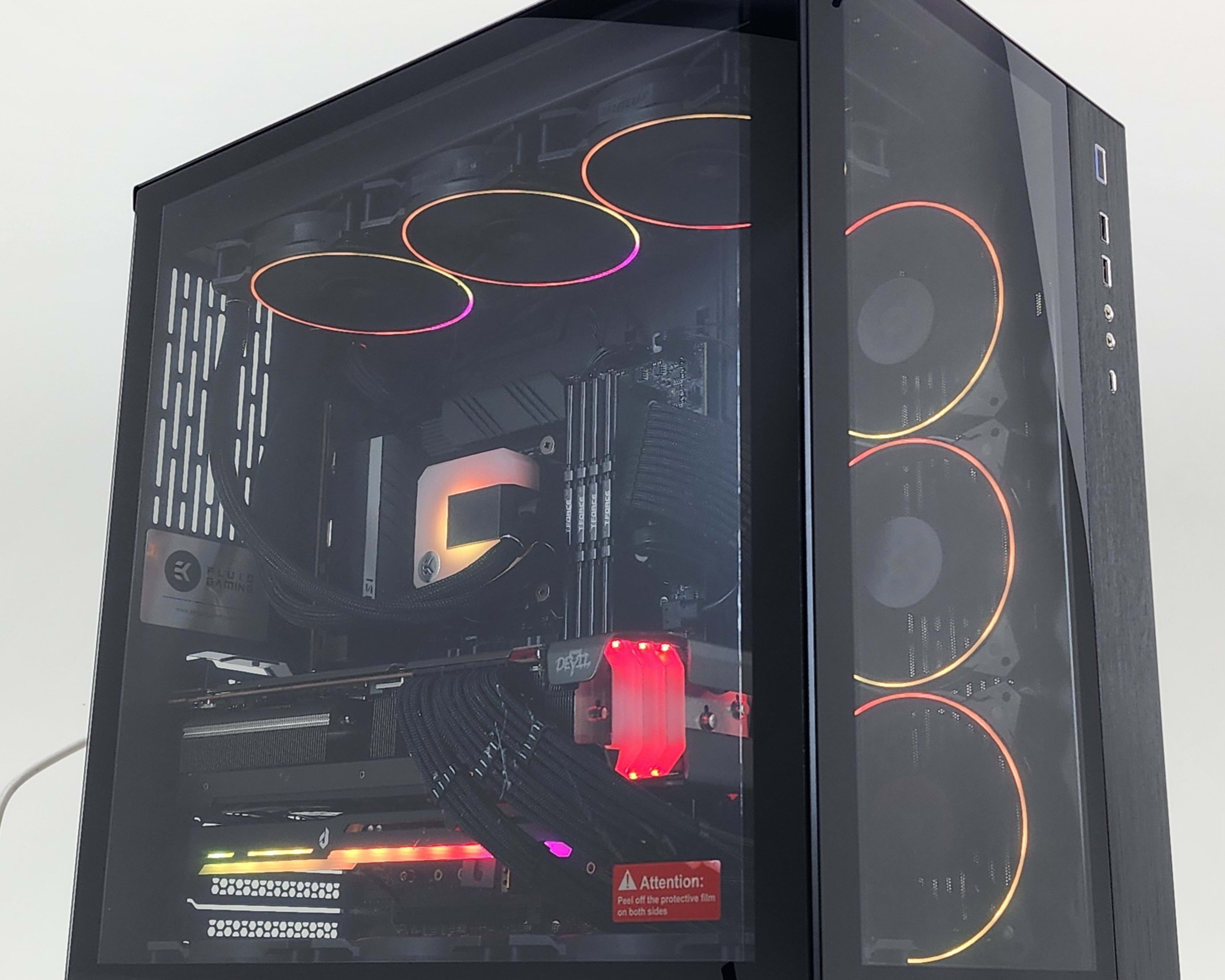 RTX 3080 TI - Ryzen 5 5600X - 32 GB RAM - 2 TB SSD - HIGH RTX 3080 TI - Ryzen 5 5600X - 32 GB RAM - 2 TB SSD - HIGH