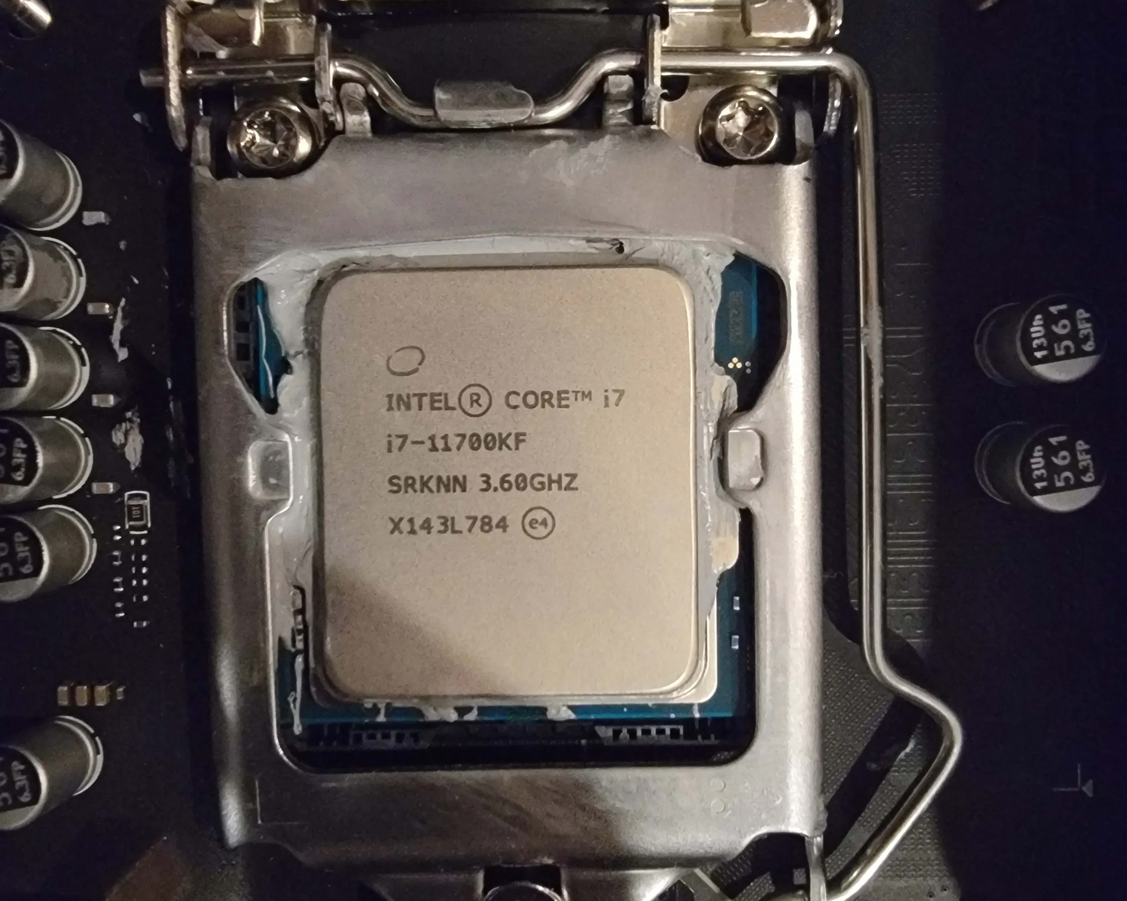 Intel i7 11,000kf 3.60 GHz