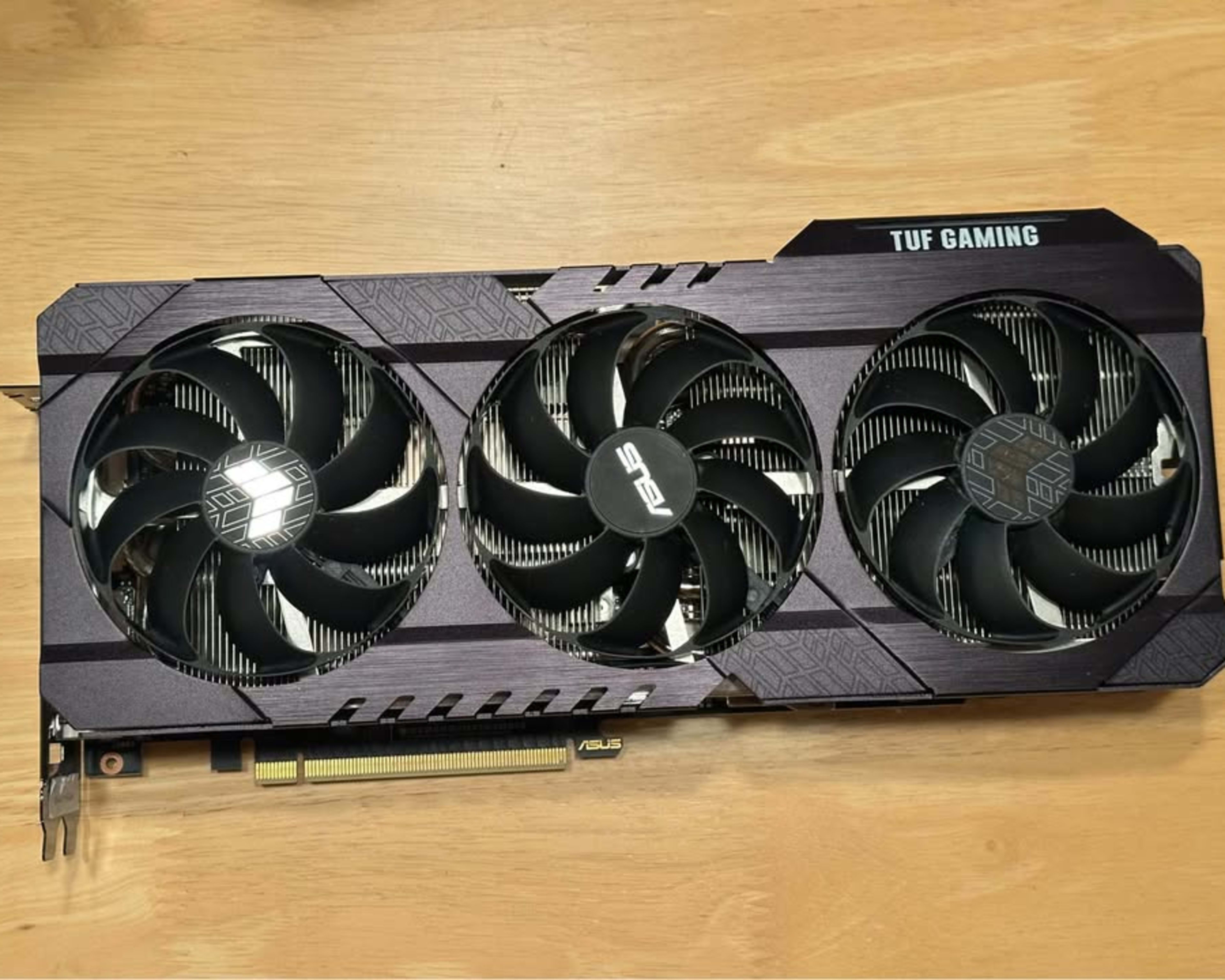 MSI GeForce RTX 5070 12G GAMING TRIO OC | Jawa MSI GeForce RTX 5070 12G GAMING TRIO OC | Jawa