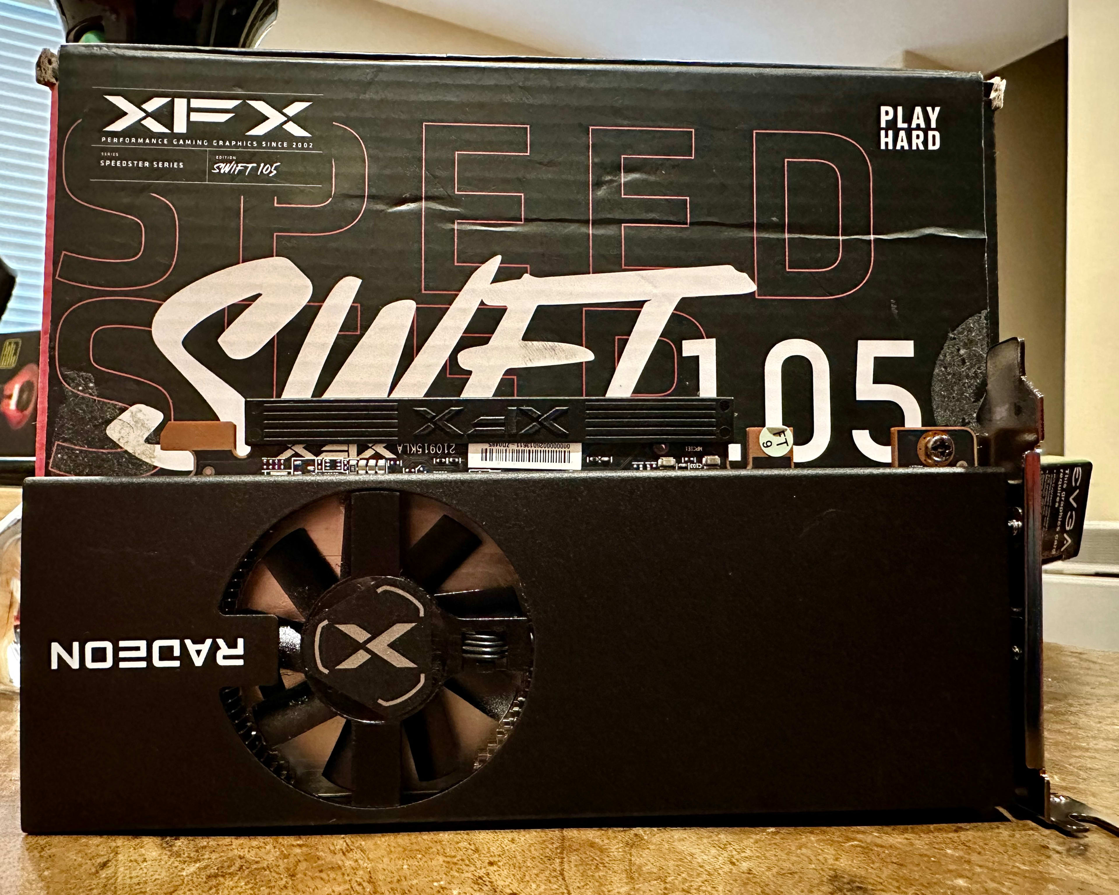 XFX RX 6400 Low Profile - Mint