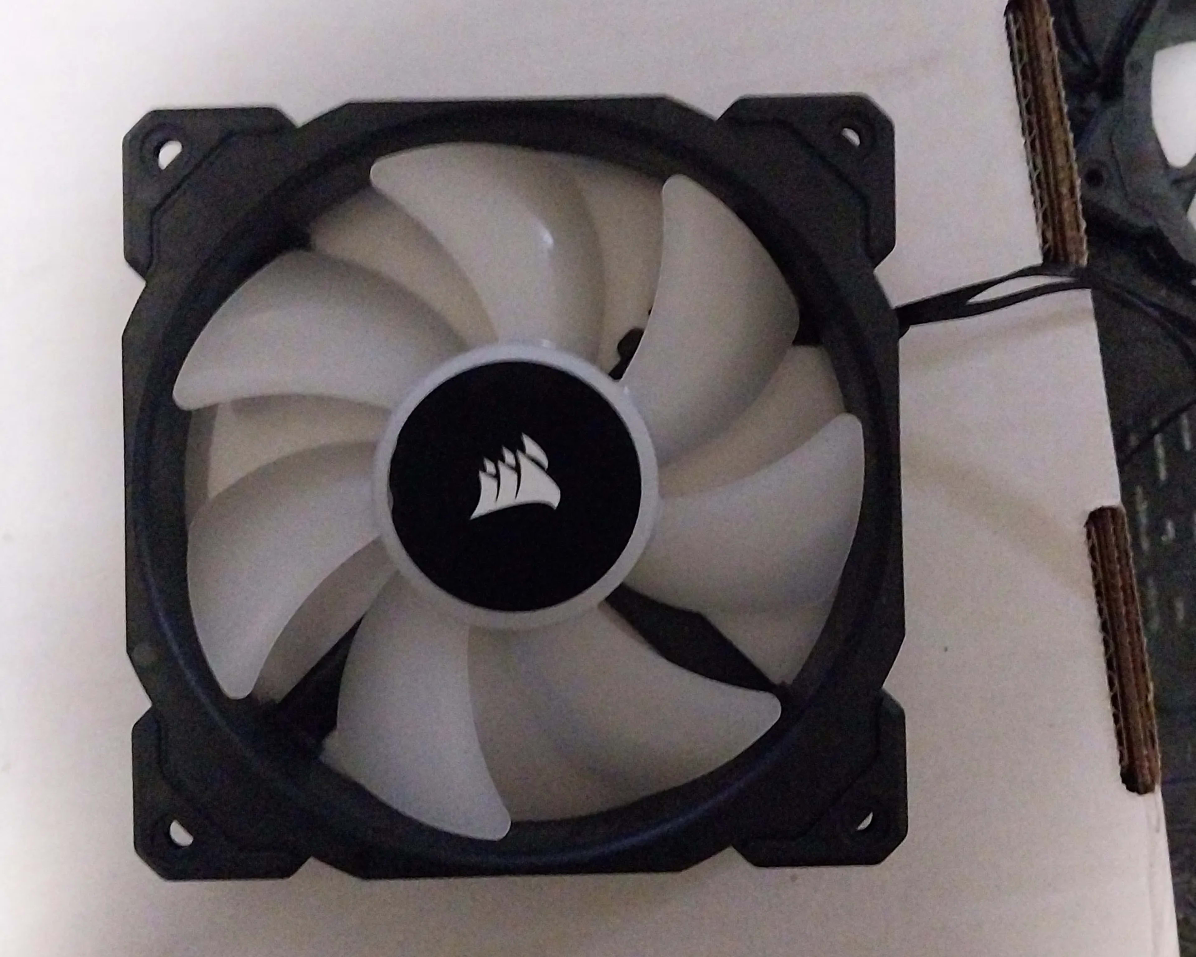 3 Corsair RGB fans