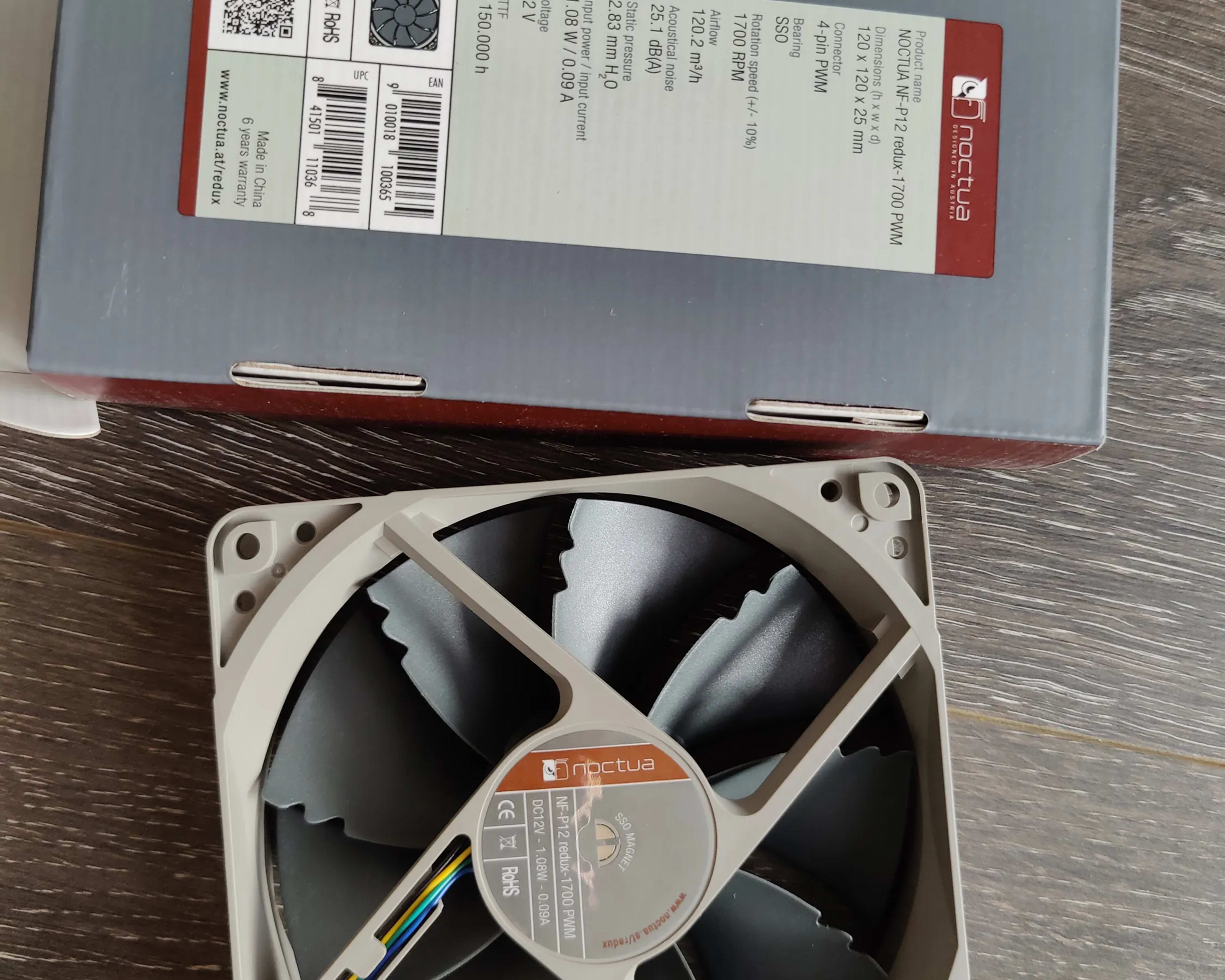 Noctua NF -P12 1700 RPM