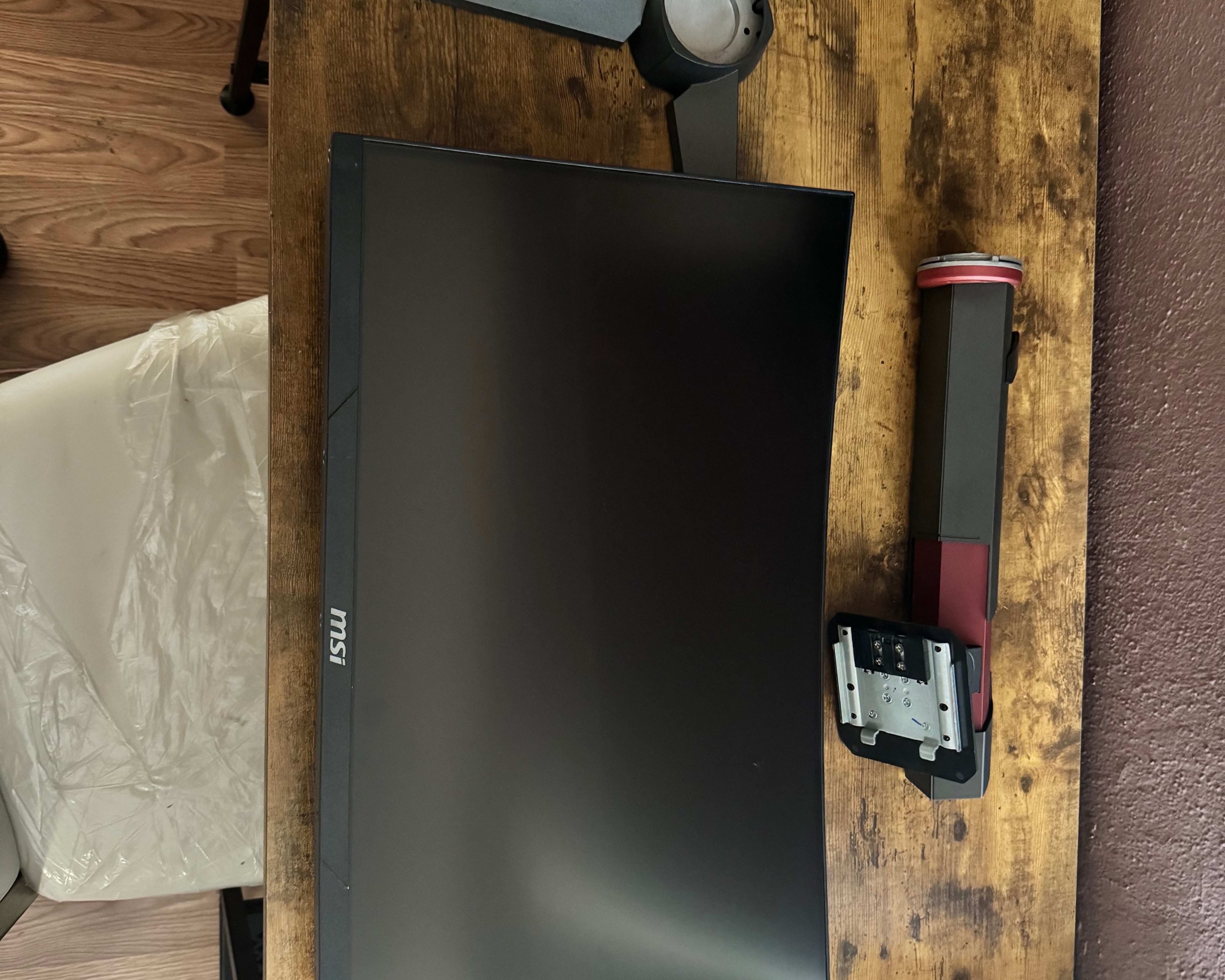 MSI Monitor Just trying to get rid of it