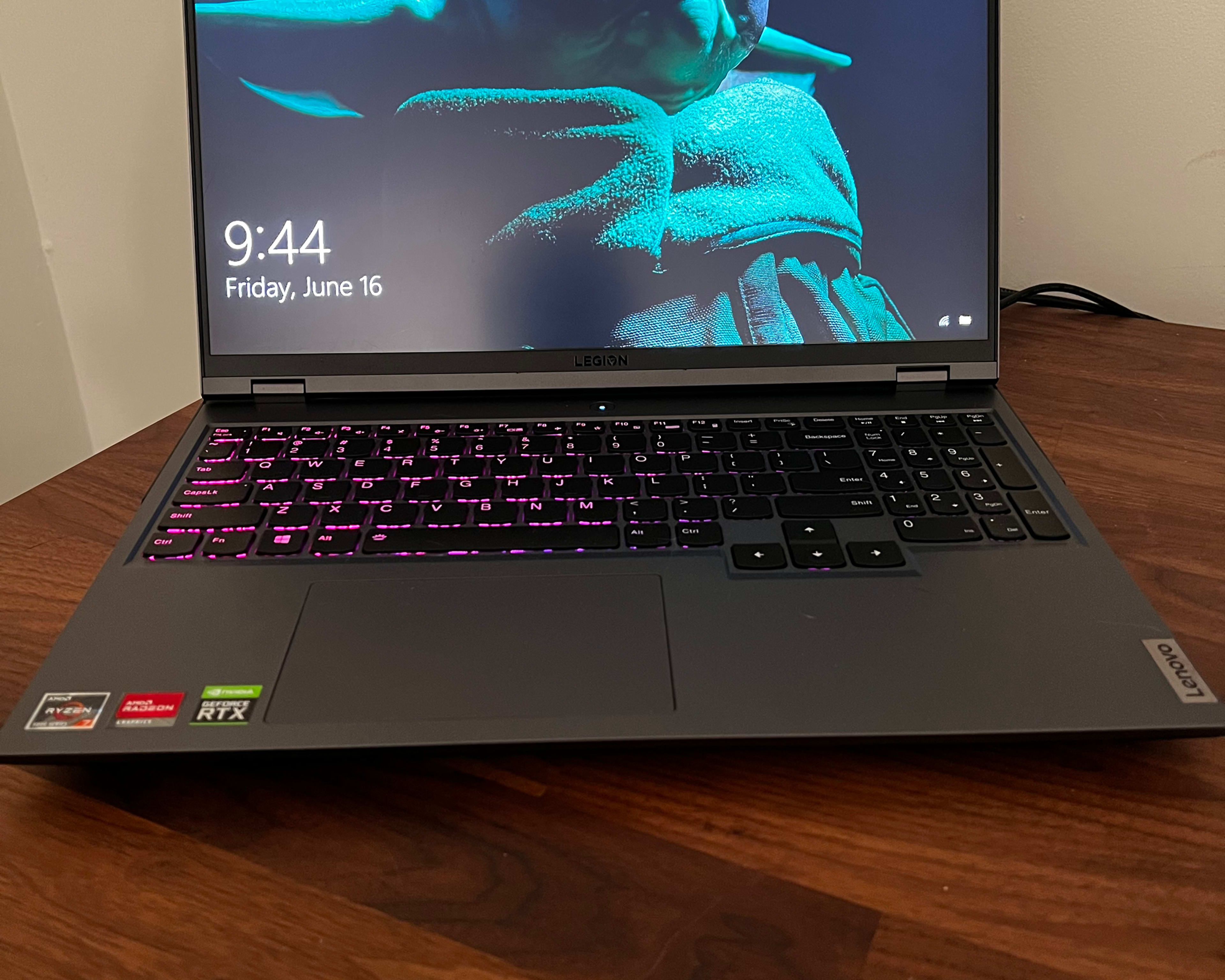 Lenovo Legion 5 Pro 16” (2 x 1TB SSD, AMD Ryzen 7 5800H, 3.2 GHz, 16 GB)