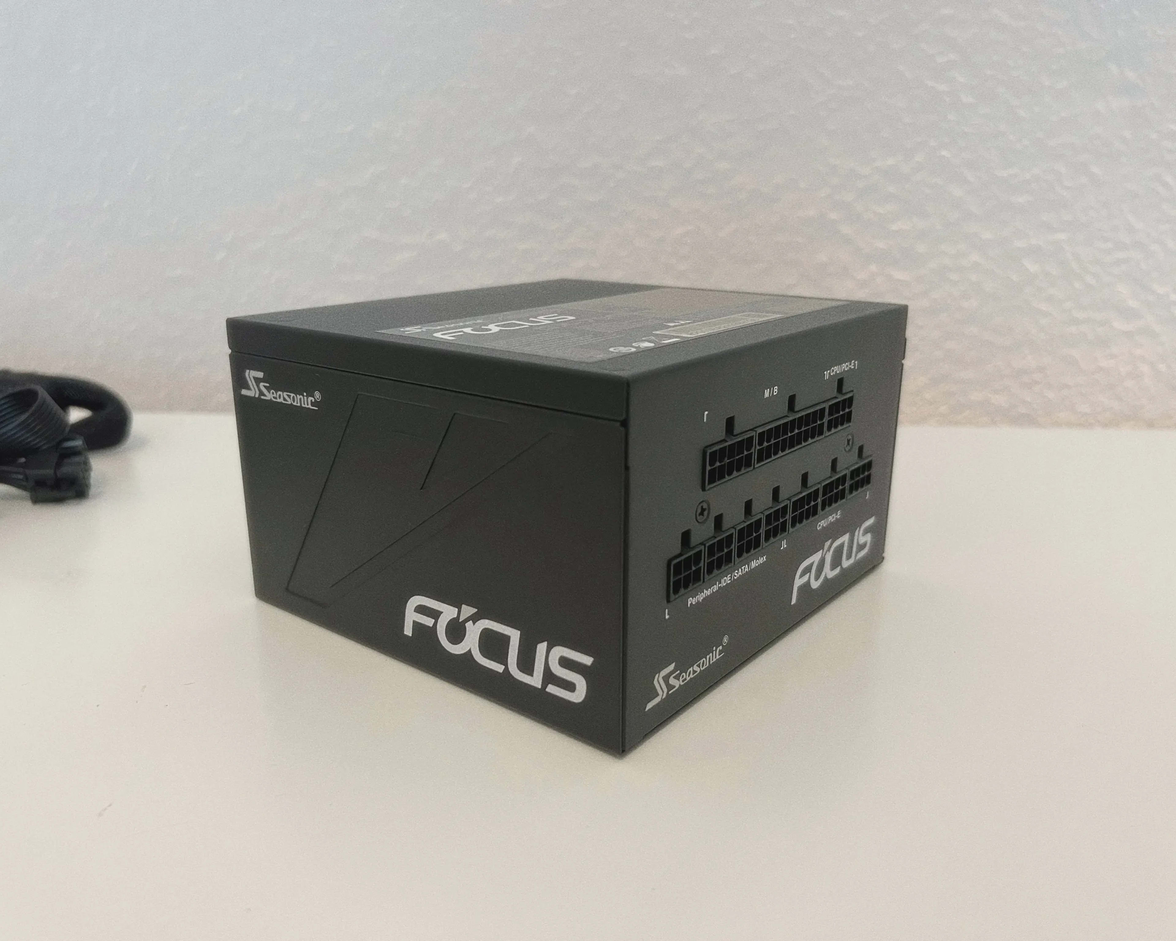 Seasonic FOCUS Plus 750 Gold [80+ Gold, 750W, Modular]