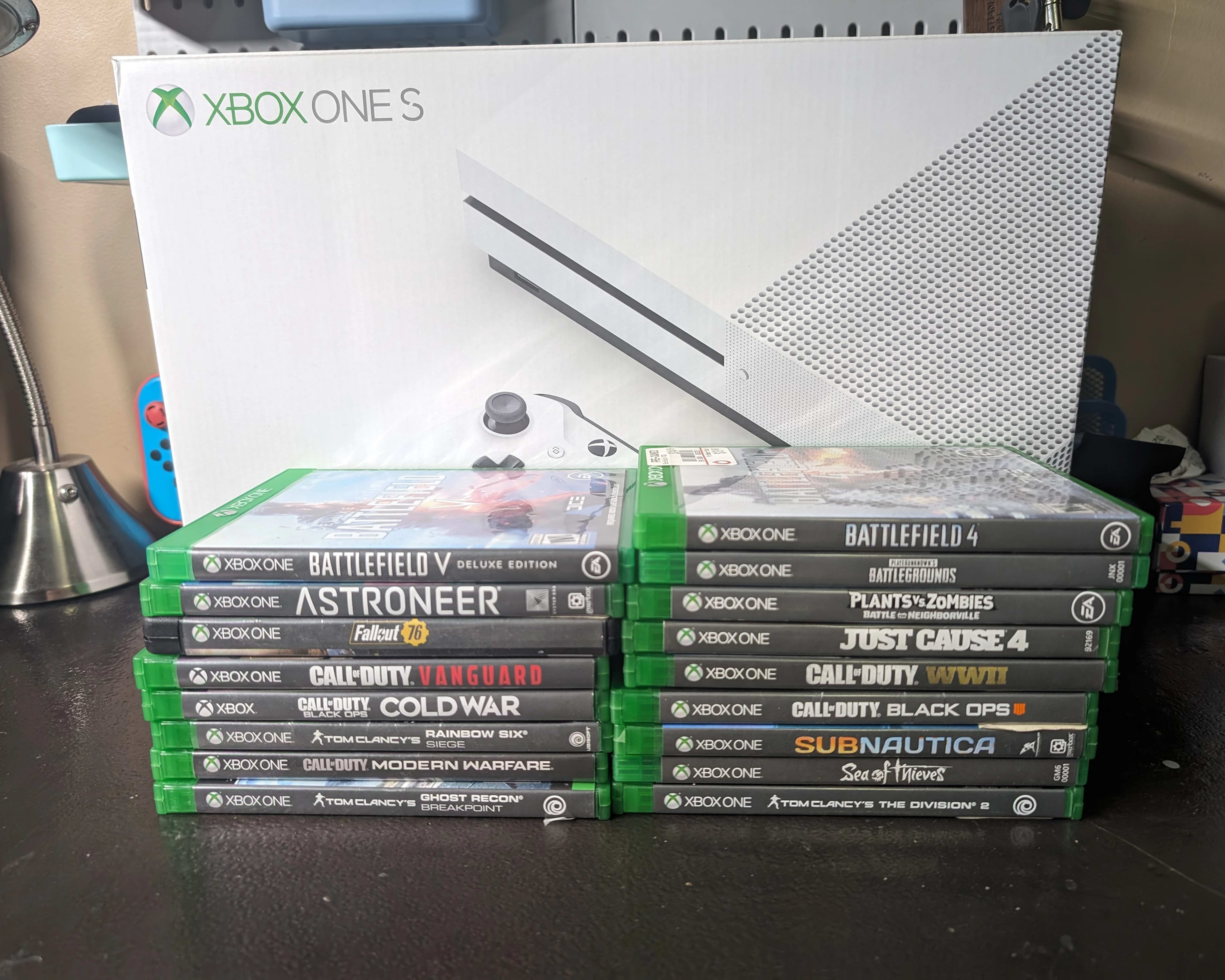 [Used] Xbox One S bundled with 17 games and a 2TB External drive.