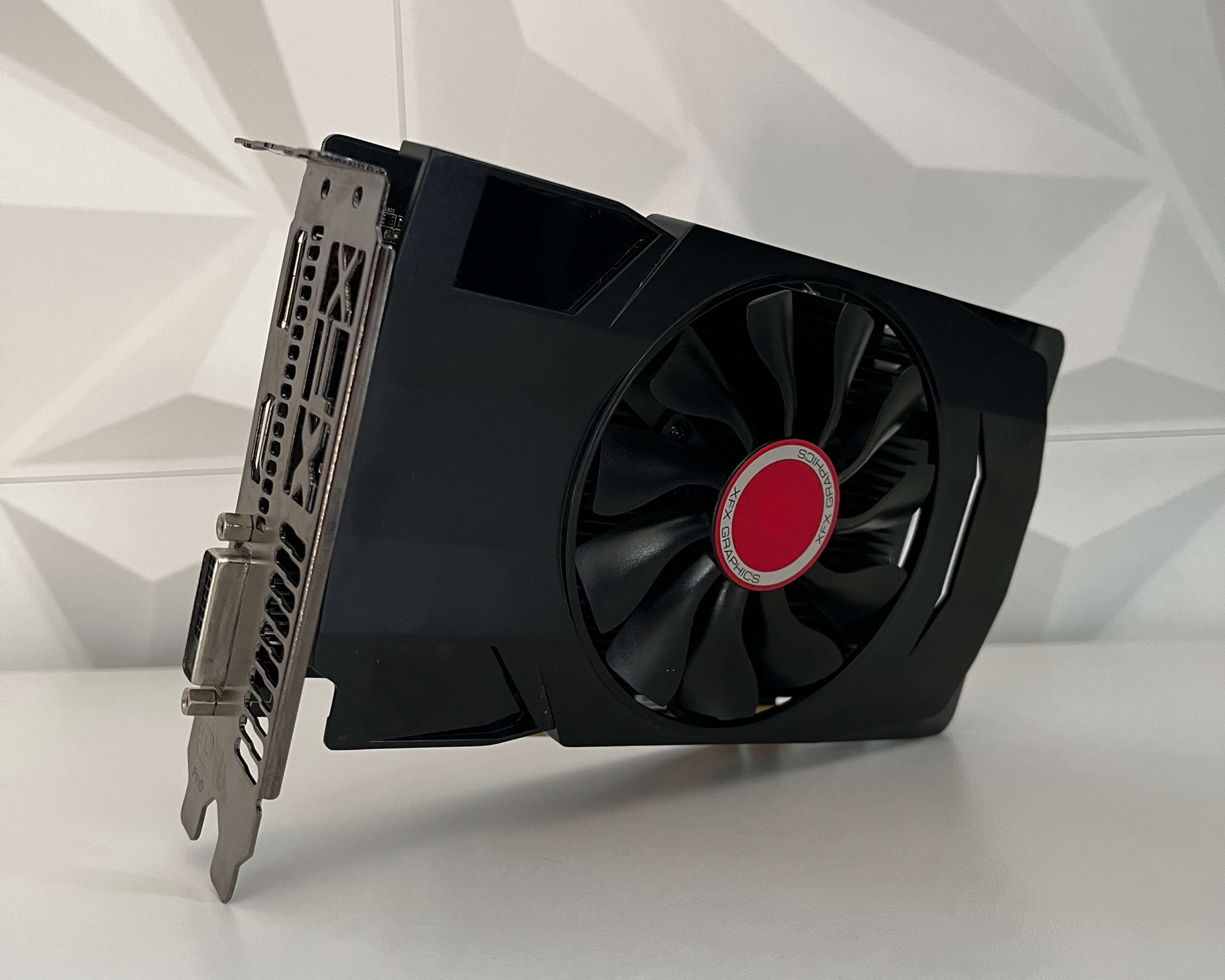 XFX AMD Radeon RX 550 4GB Core Edition