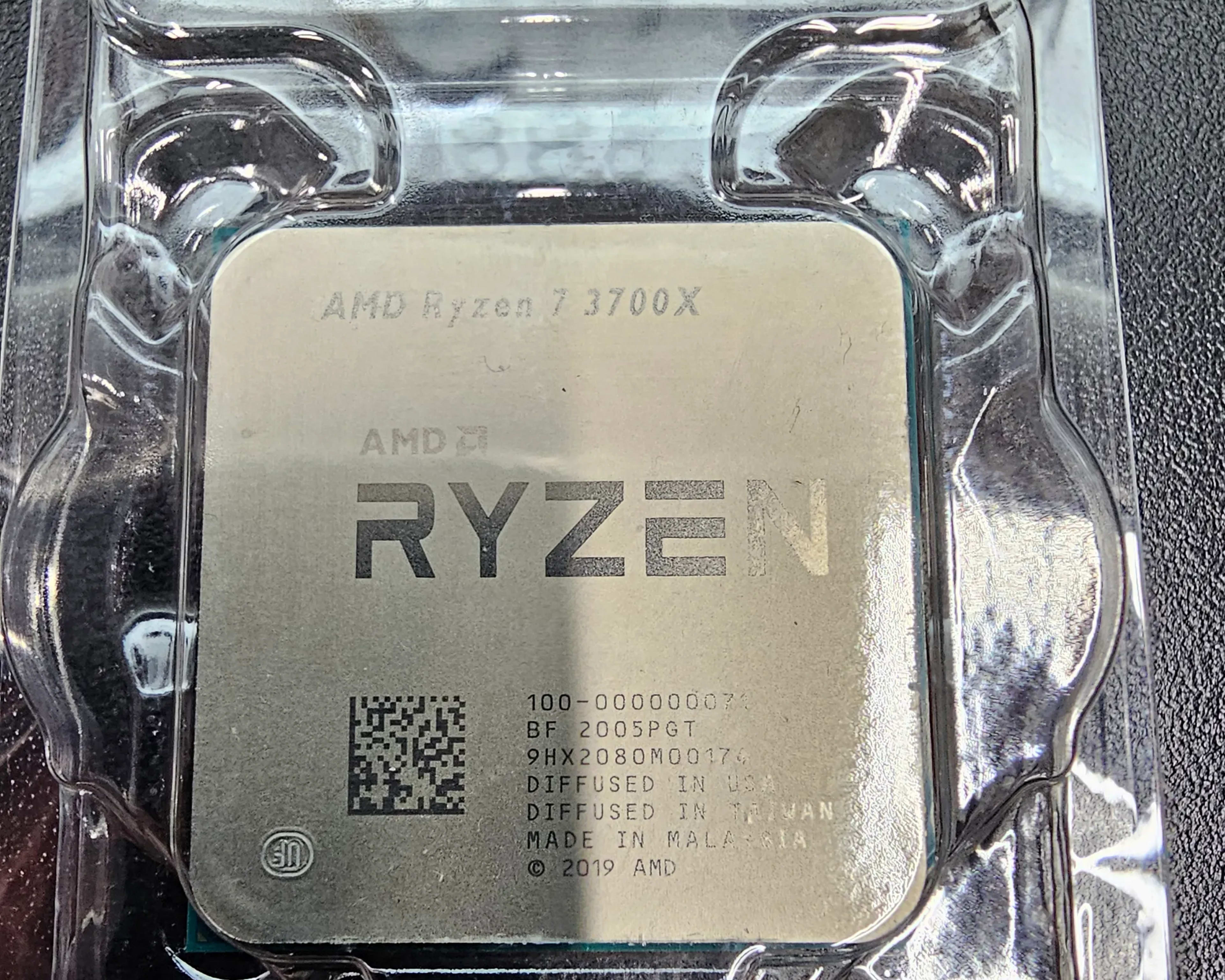 Ryzen 3700X