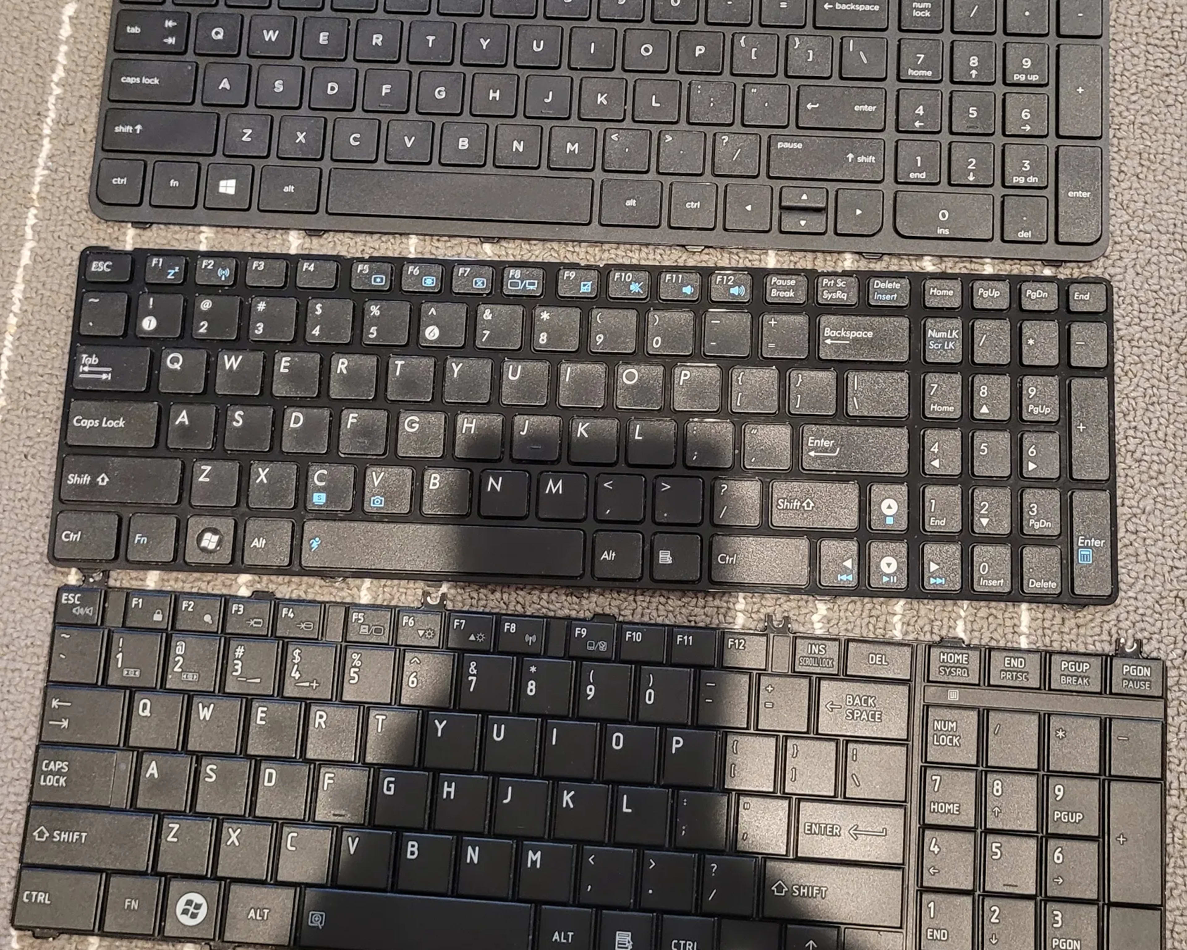 1 (3 available) Laptop Replacement Keyboards (Varried)